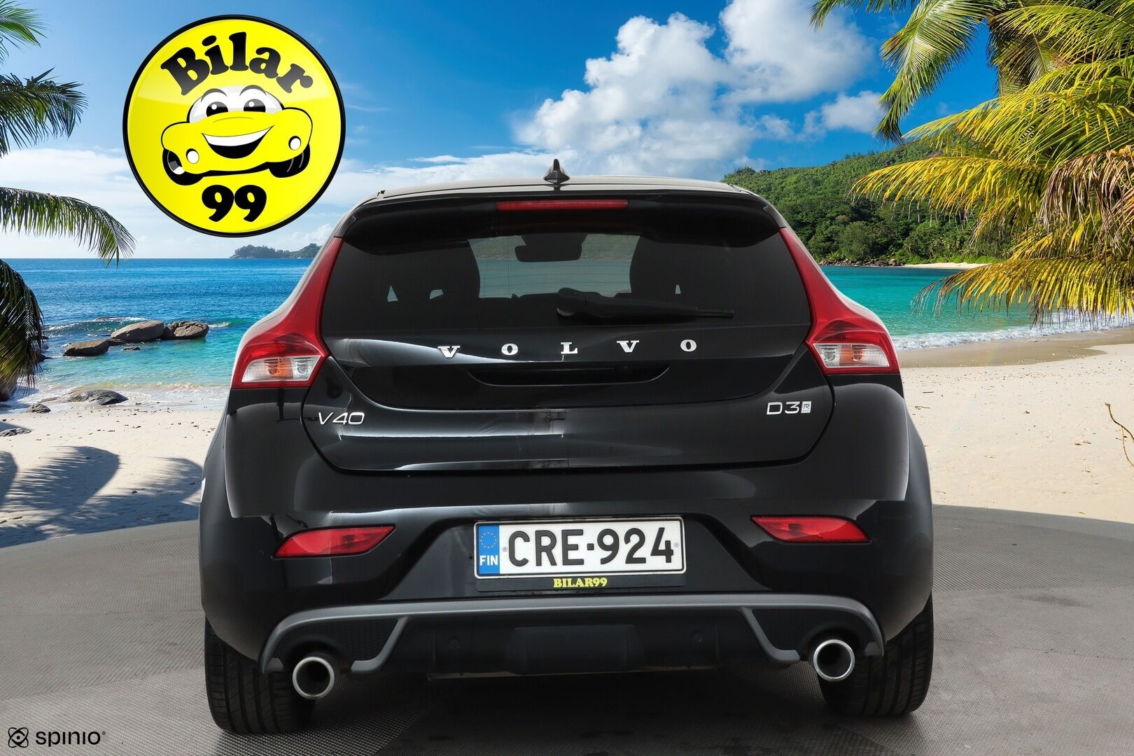 Volvo V40 2019 D3 R-Design aut **Vakkari / Panorama / H&K / P.kamera / Nahat / Digimittaristo / Lämmitettävä tuulilasi / Navi** - Kahdet renkaat aluvanteilla