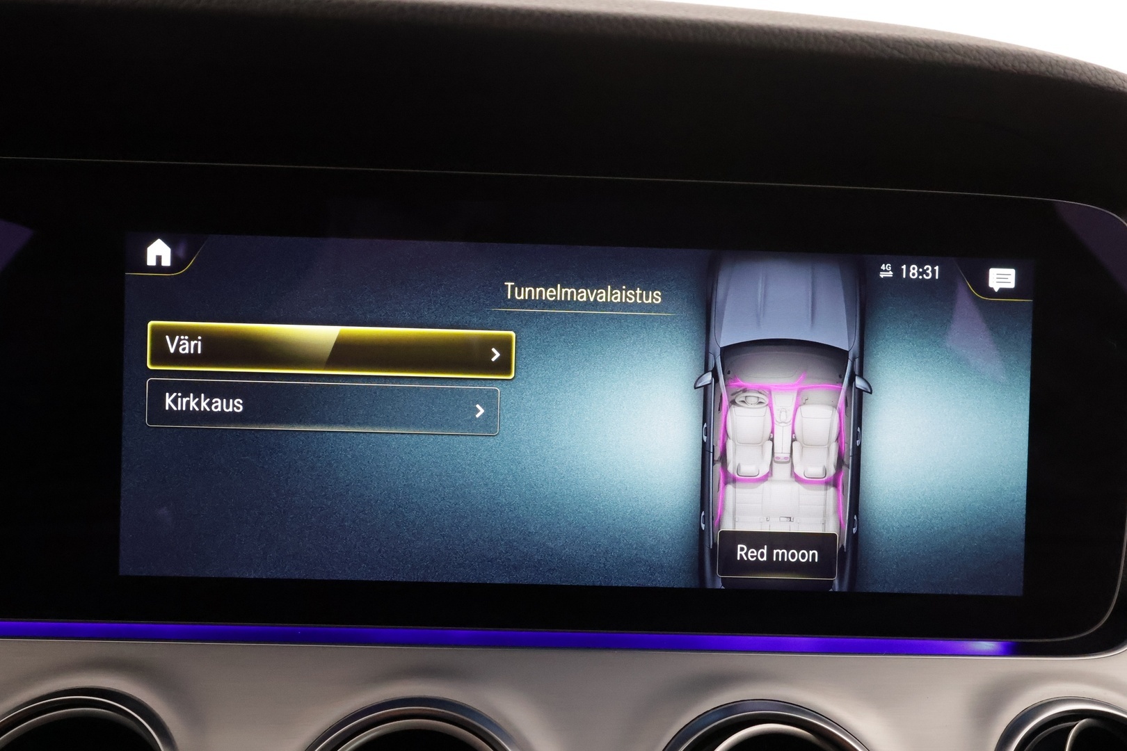 Mercedes-Benz E 2022 220 d Edition 4MATIC A * Widescreen / Webasto / Koukku / LED / 360 Kamera / Sportpenkit / Navi / Keyless * - Suomi-auto / Kahdet renkaat - HULLUT JOULUT KORKOTARJOUS 2,49% 