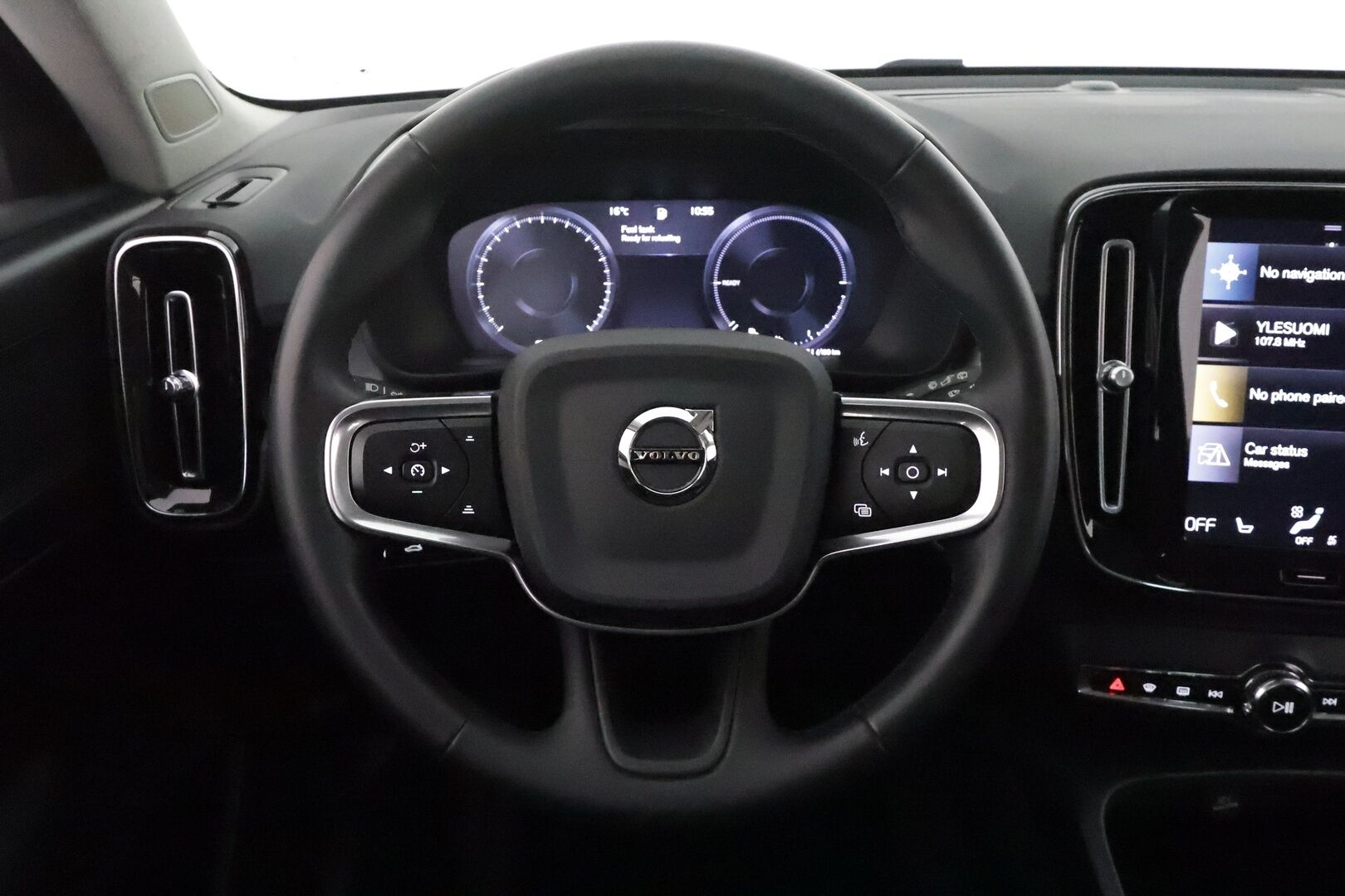 Volvo XC40 2022 T4 TwE Business Inscription Expression Edition aut **Webasto / P.kamera / Koukku / KeylessGo** - 1.om Suomi-auto / Akku kuntotarkastettu / Merkkihuollettu / Peruutuskamera / Kahdet renkaat aluvanteilla