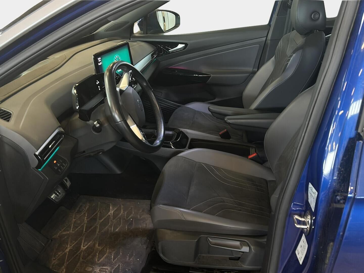 Volkswagen ID.5 2022 Pro Performance Launch Edition 150 kW, akku 77 kWh - | ACC | Suomi-auto | P.kamera | Keyless | HUD | Suomi-auto | 2x renkaat aluin |