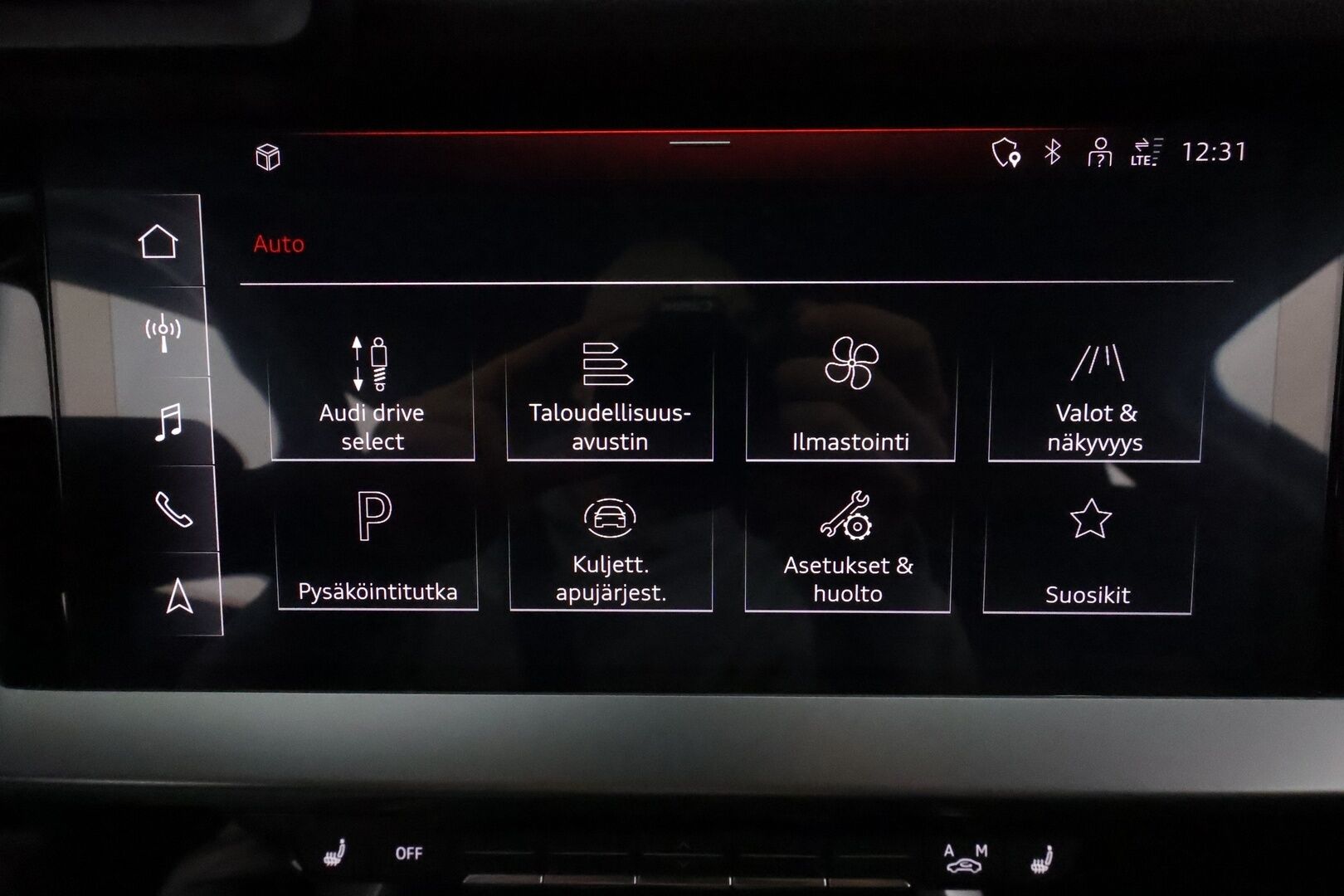 Audi A3 2022 Business 35 TFSI 110 kW MHEV S tronic *ACC / Webasto / LED / P.tutkat / Sporttipenkit / Digimittaristo* - 1.Om Suomi-auto / Kahdet renkaat aluvanteilla / Merkkihuollettu