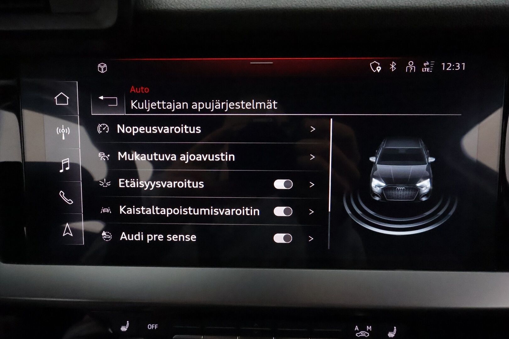 Audi A3 2022 Business 35 TFSI 110 kW MHEV S tronic *ACC / Webasto / LED / P.tutkat / Sporttipenkit / Digimittaristo* - 1.Om Suomi-auto / Kahdet renkaat aluvanteilla / Merkkihuollettu - Osta nyt, maksa vasta ensi vuonna