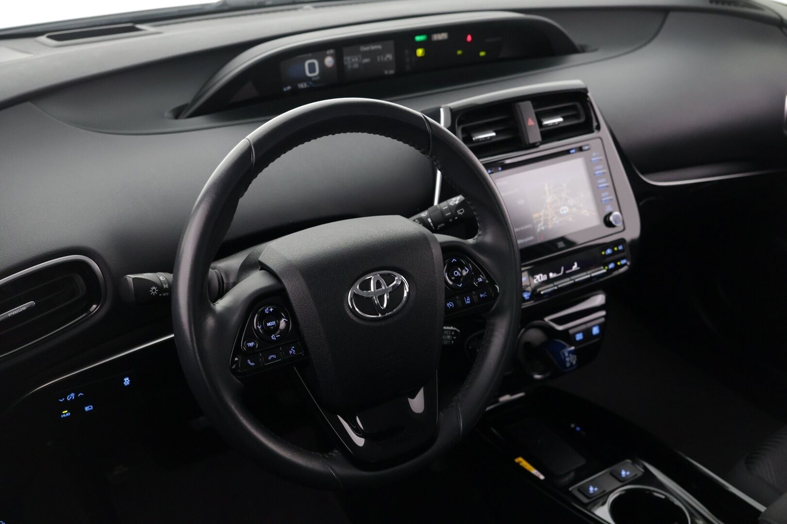 Toyota Prius 2022 AWD-i Active - | ACC! | LOHKO! | HUD! | JBL! | Huippuvarusteet! |