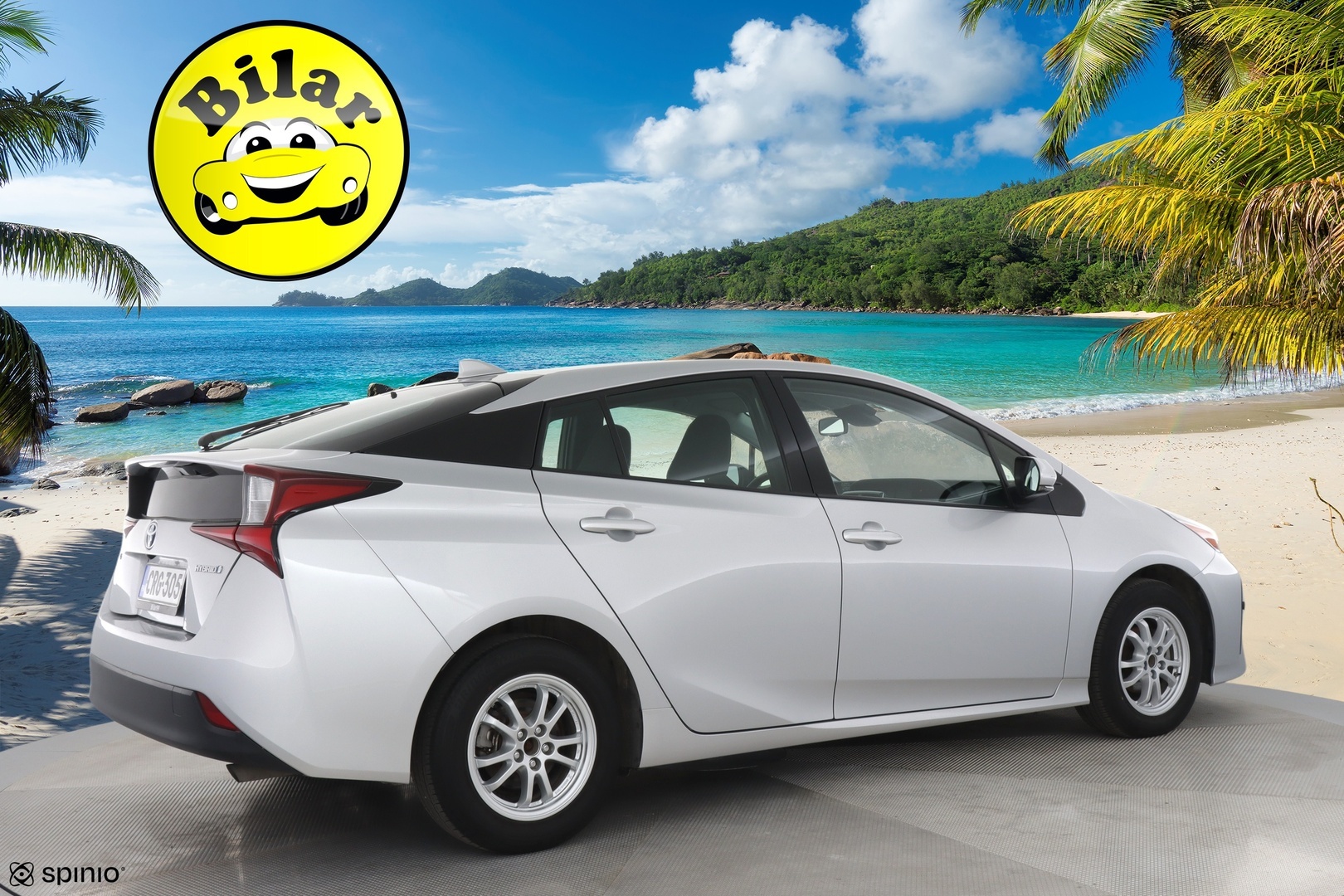 Toyota Prius AWD-i Active 2022, photo 6/36