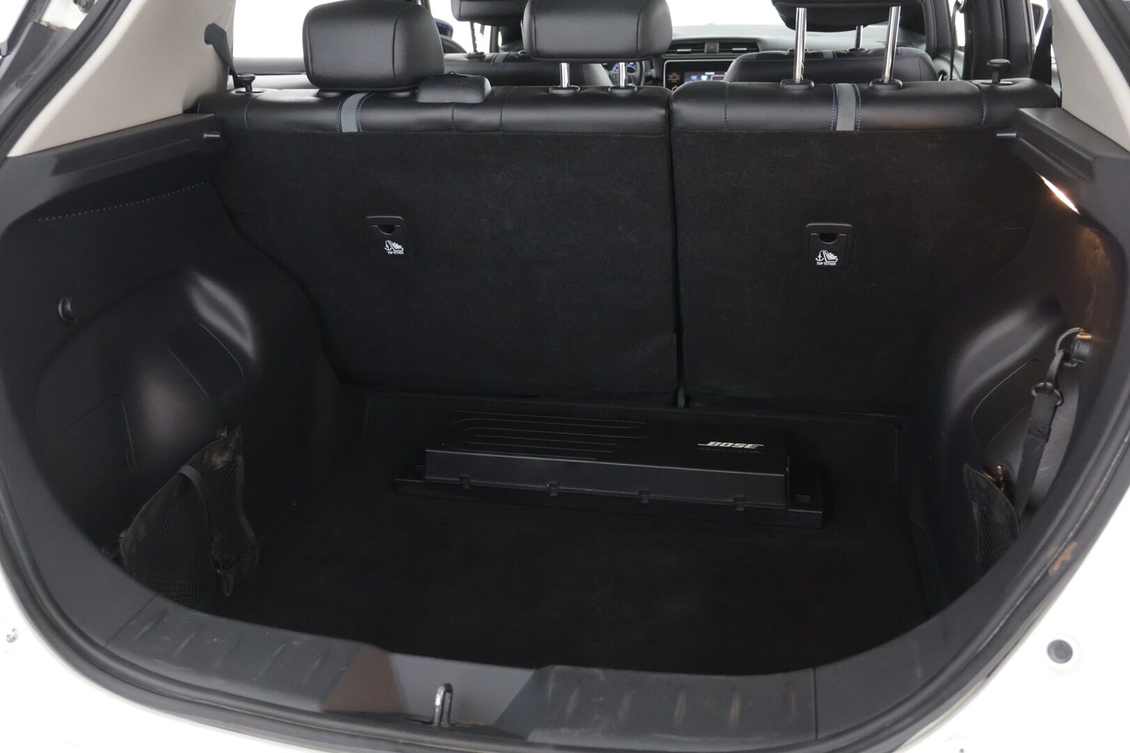 NISSAN LEAF 2018 Tekna 40 kWh - | Lämmityspaketti | Adaptiivinen vakionopeudensäädin | 360-kamera | Bose äänentoisto |