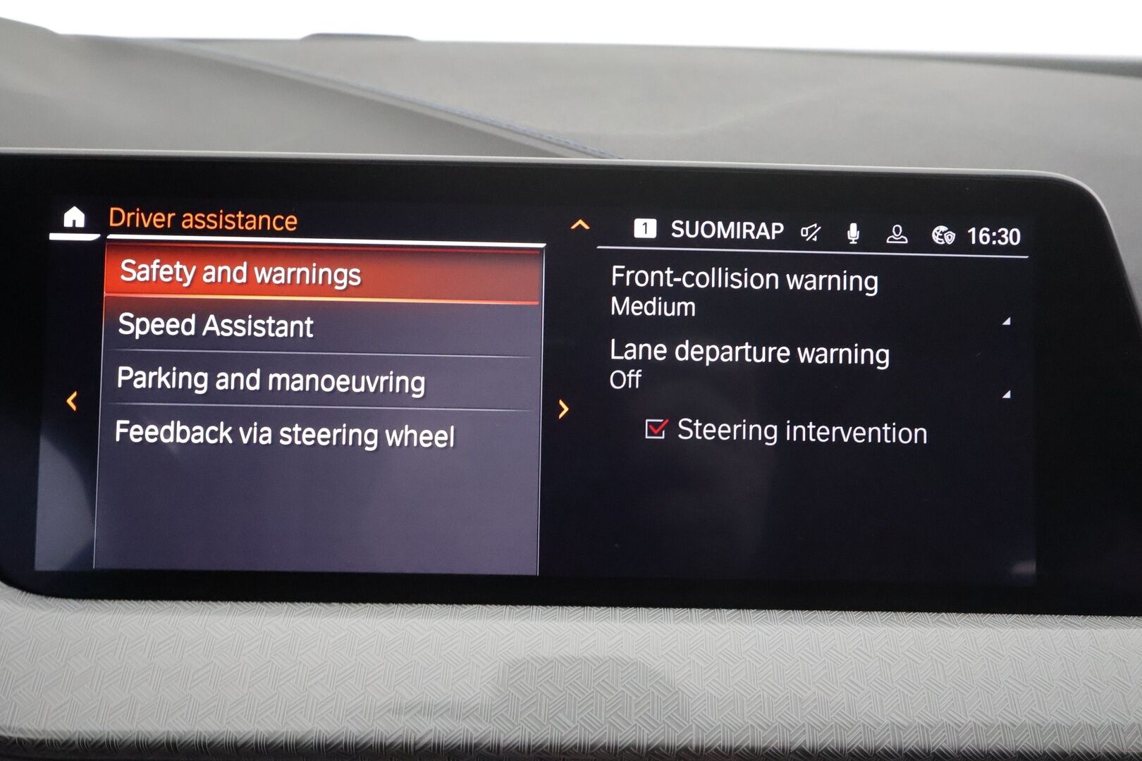 BMW 116 2022 1-sarja F40 Hatchback 116i A Business M Sport * Koukku / P.kamera / Sporttipenkit / Vakkari / Navi / LED * - 1.Om Suomi-auto / Kahdet renkaat aluvanteilla / Merkkihuollettu