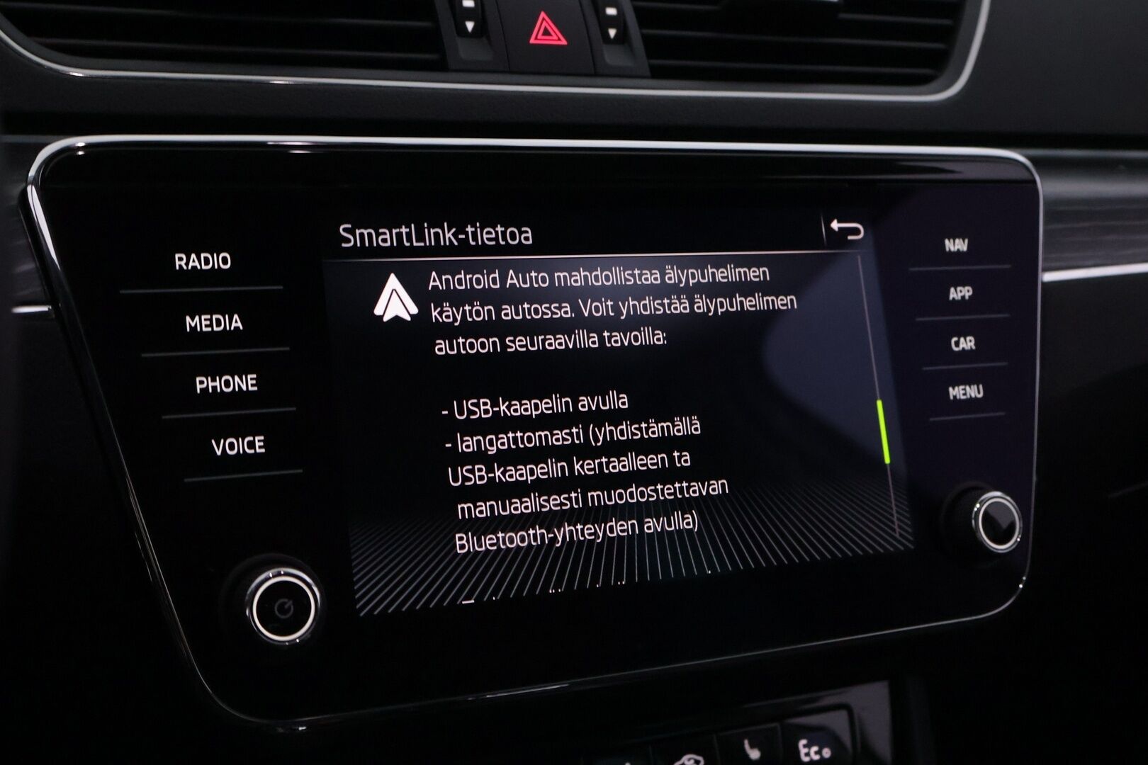 Skoda Superb 2021 Combi 1.4 TSI PHEV Style iV DSG Autom. - | Webasto | Canton | P.Kamera | Digimittaristo | ACC | LED | Koukku Alletaittuva |