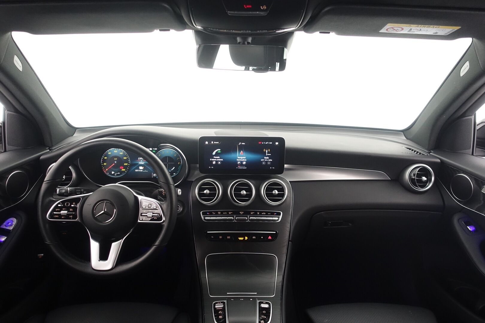 Mercedes-Benz GLC 2022 GLC 300 e 4Matic A EQ Power Business - | Digimittari | Koukku | Nahkasisusta | P.Kamera | Sporttipenkit | LED | Juuri huollettu! | 2x renkaat aluilla | 2x lataus |