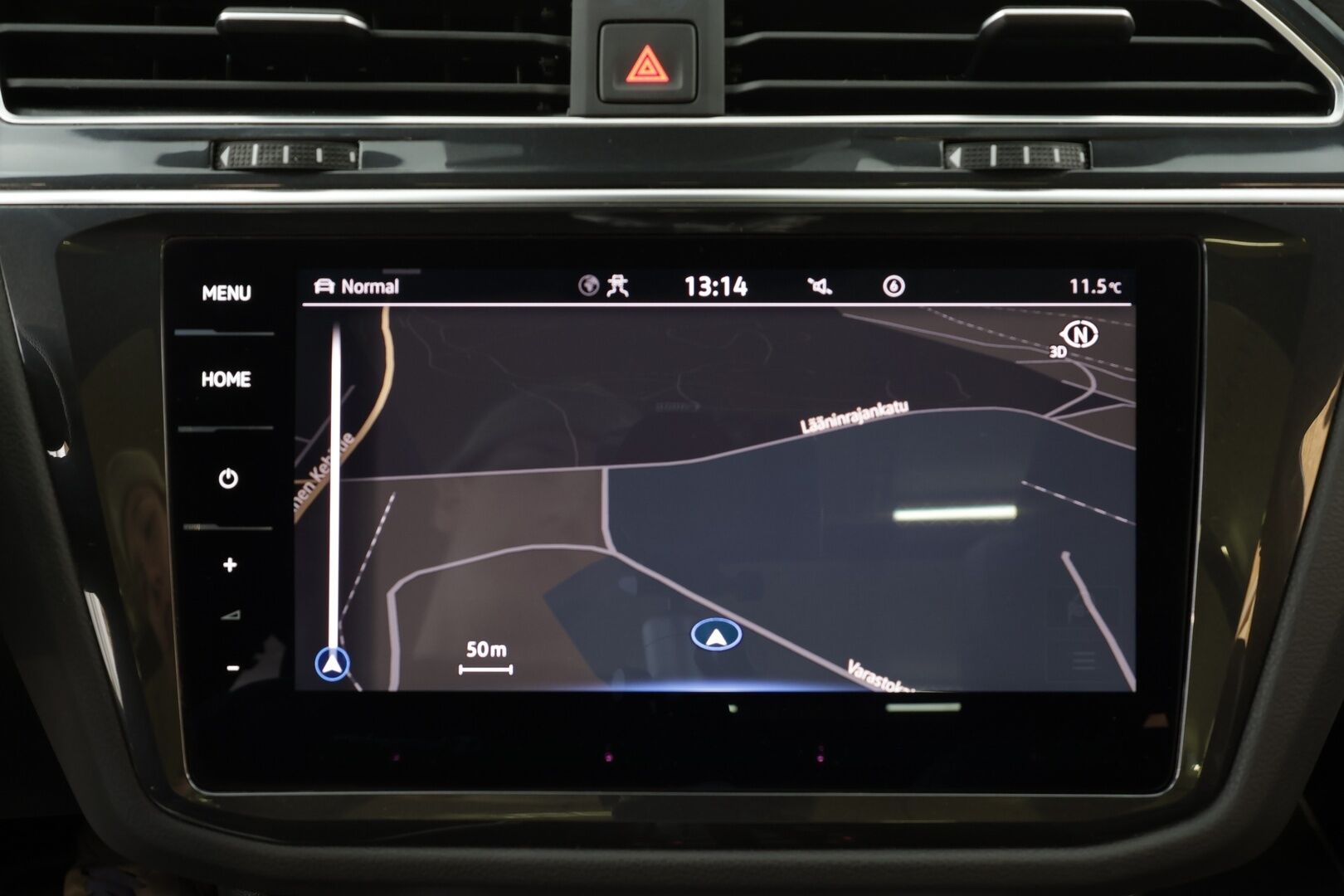 Volkswagen Tiguan 2022 R-Line eHybrid 180kW DSG * ACC / 360° / IQ.Light / Muistipenkit / Panorama / Lohkolämmitin / HUD / Nahat / KeylessGo * - 1.Om Suomi-auto / Akku kuntotarkastettu / Kahdet renkaat aluvanteilla / Huippuvarusteet