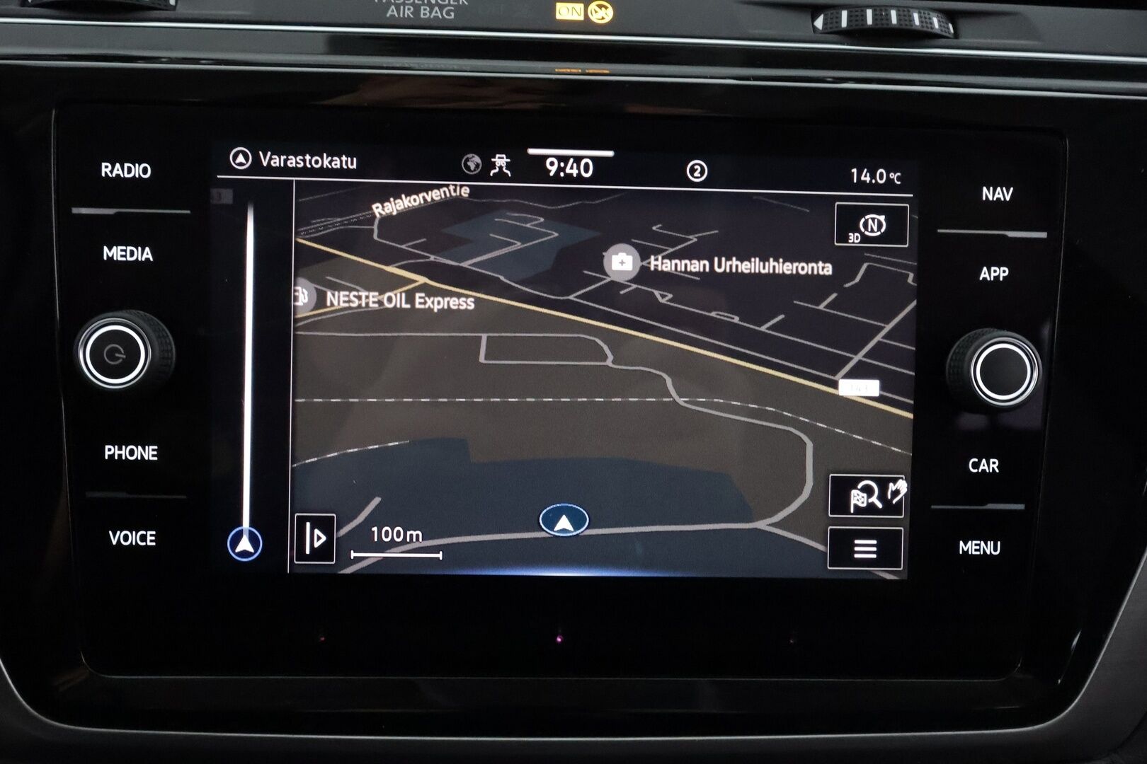 Volkswagen Touran 2022 Comfort Family 2,0 TDI SCR 90 kW - | Webasto | Koukku | ACC | LED | P.Kamera | Hierova Sporttipenkki | Navi | Kaistavahti | Ratinlämmitys | Merkkihuollot | 