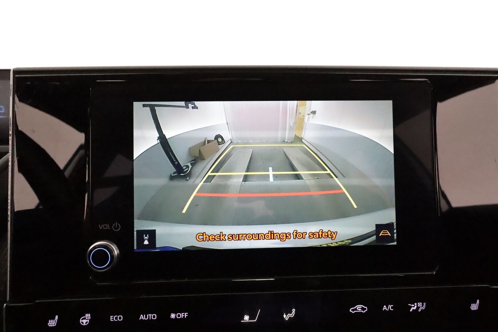 Toyota bZ4X 2023 Active * ACC / Peruutuskamera / Kaistavahti / Digimittaristo / KeylessGO* - HUOKEA HINTA! / SoH 91.3% / Suomi-auto / 2x Latauskaapelit