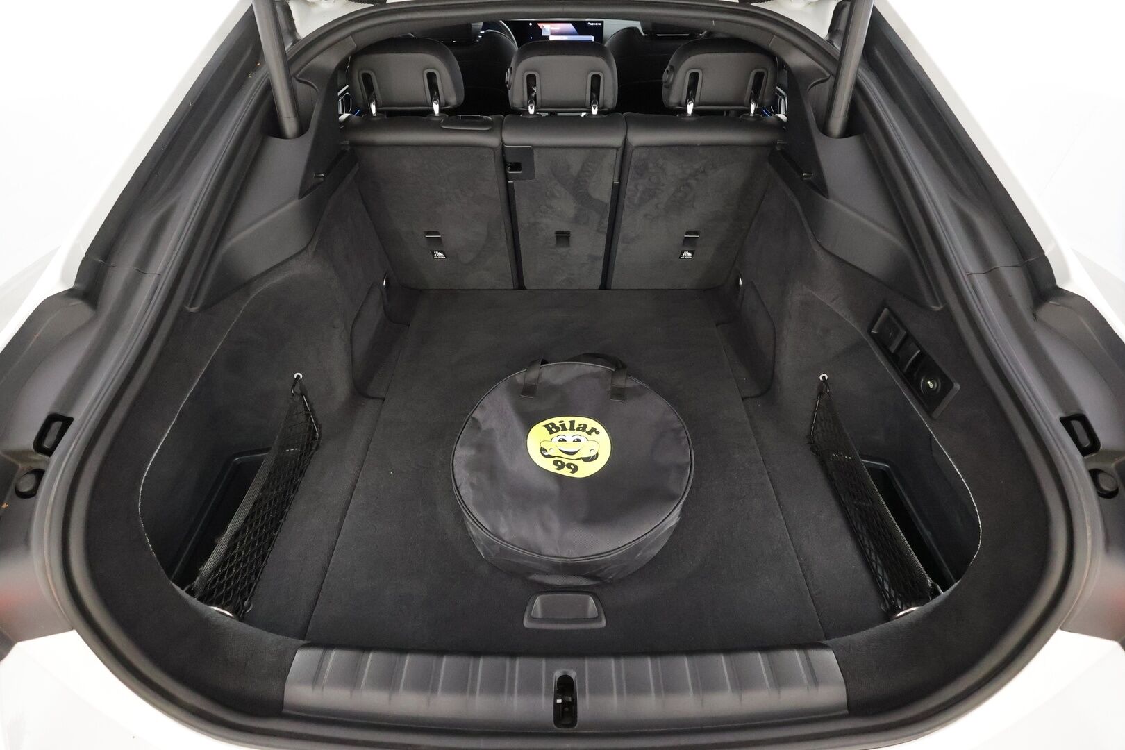 BMW I4 M50 2023 M50 - | ACC | 1.Om Suomi-auto | Koukku | Muistipenkki | Hifit | Lasikattoluukku | 360-Kamera | Sporttinahat | Apple&Android | Lisälämmitin | Kahdet Renkaat | Merkkihuollettu |
