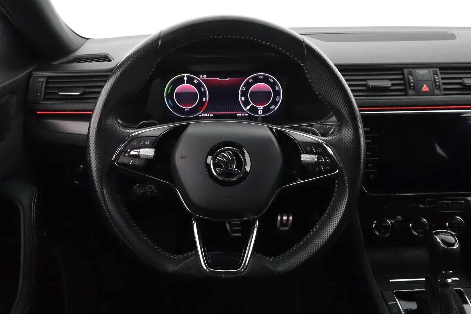 Skoda Superb 2021 Combi 1.4 TSI PHEV SportLine iV DSG **Webasto / Koukku / Canton / Adapt.Vakkari / Matrix-LED / 360° / Muistipenkit** - 2x Latauskaapelit / Kahdet Renkaat / Merkkihuollettu! / **HYVILLÄ KAMOILLA**