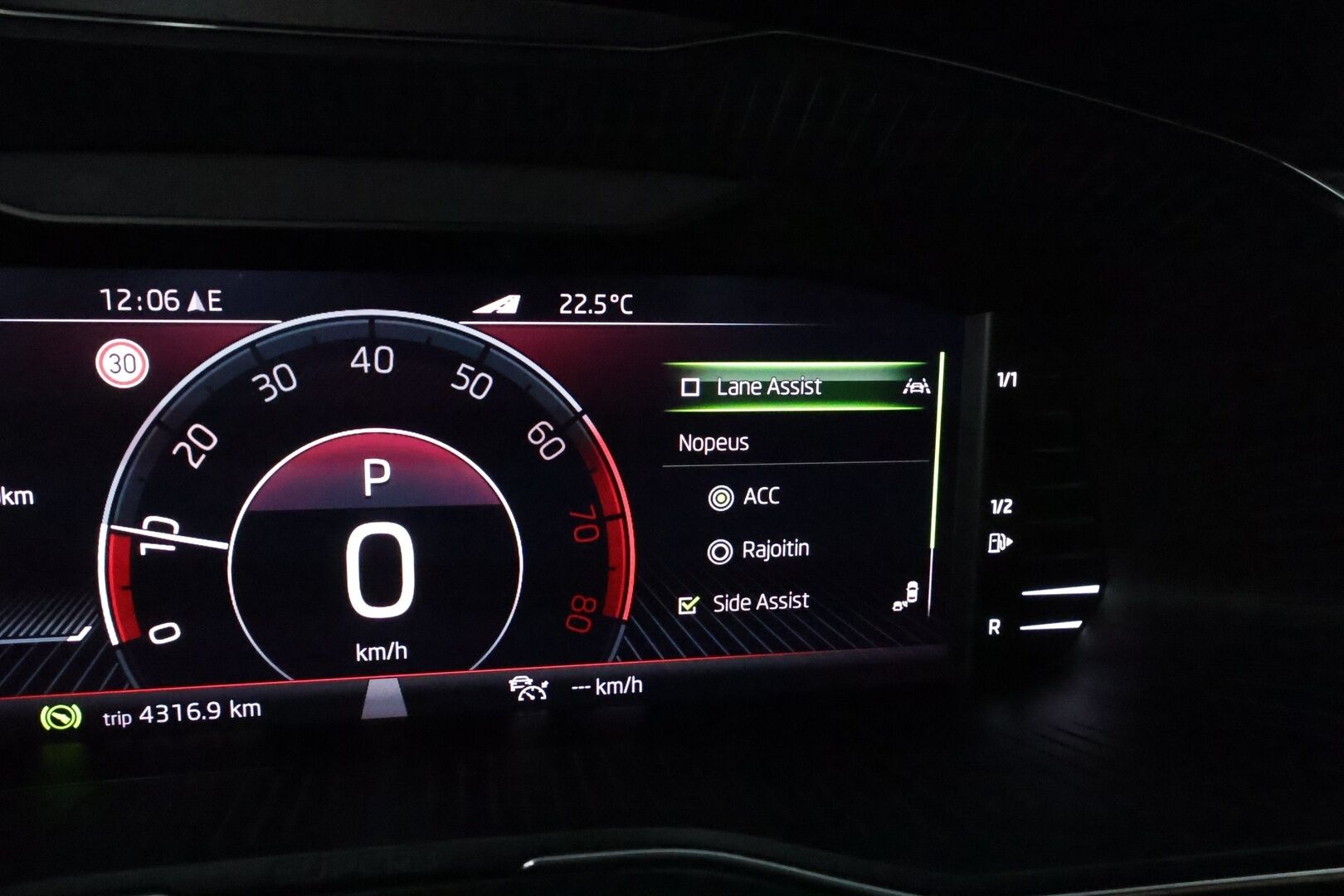 Skoda Superb 2021 Combi 1.4 TSI PHEV SportLine iV DSG **Webasto / Koukku / Canton / Adapt.Vakkari / Matrix-LED / 360° / Muistipenkit** - 2x Latauskaapelit / Kahdet Renkaat / Merkkihuollettu! / **HYVILLÄ KAMOILLA**