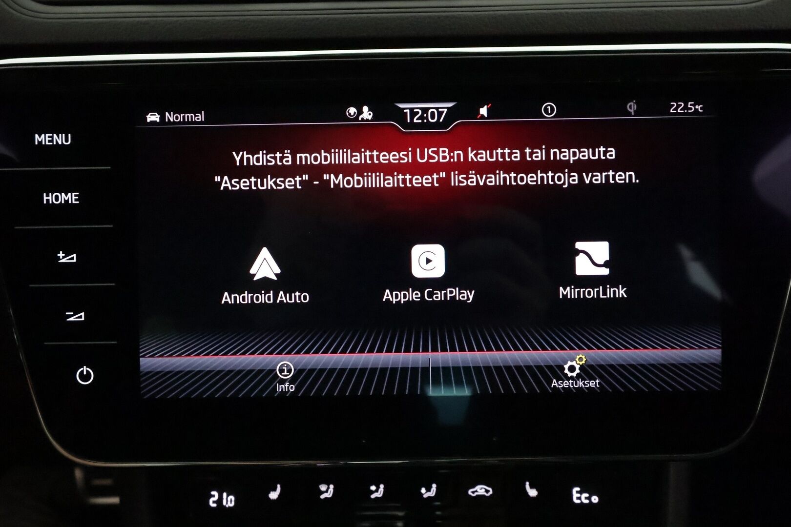 Skoda Superb 2021 Combi 1.4 TSI PHEV SportLine iV DSG **Webasto / Koukku / Canton / Adapt.Vakkari / Matrix-LED / 360° / Muistipenkit** - 2x Latauskaapelit / Kahdet Renkaat / Merkkihuollettu! / **HYVILLÄ KAMOILLA**
