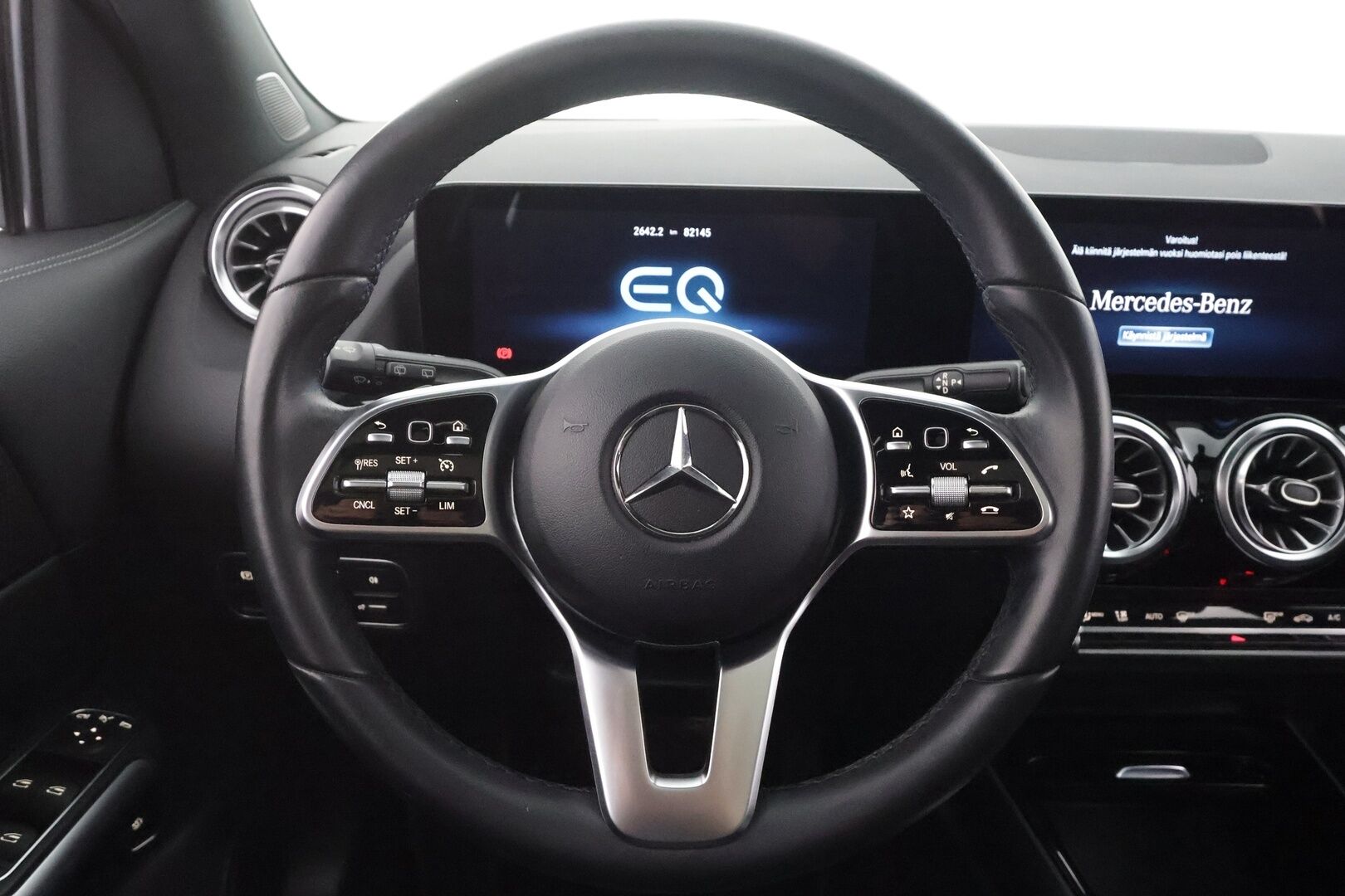 Mercedes-Benz EQA 2023 250 Business - | ILP | Muistipenkit | Koukku | Panorama | Widescreen | Ambient | Sporttipenkit | Puolinahat | P.kamera | 