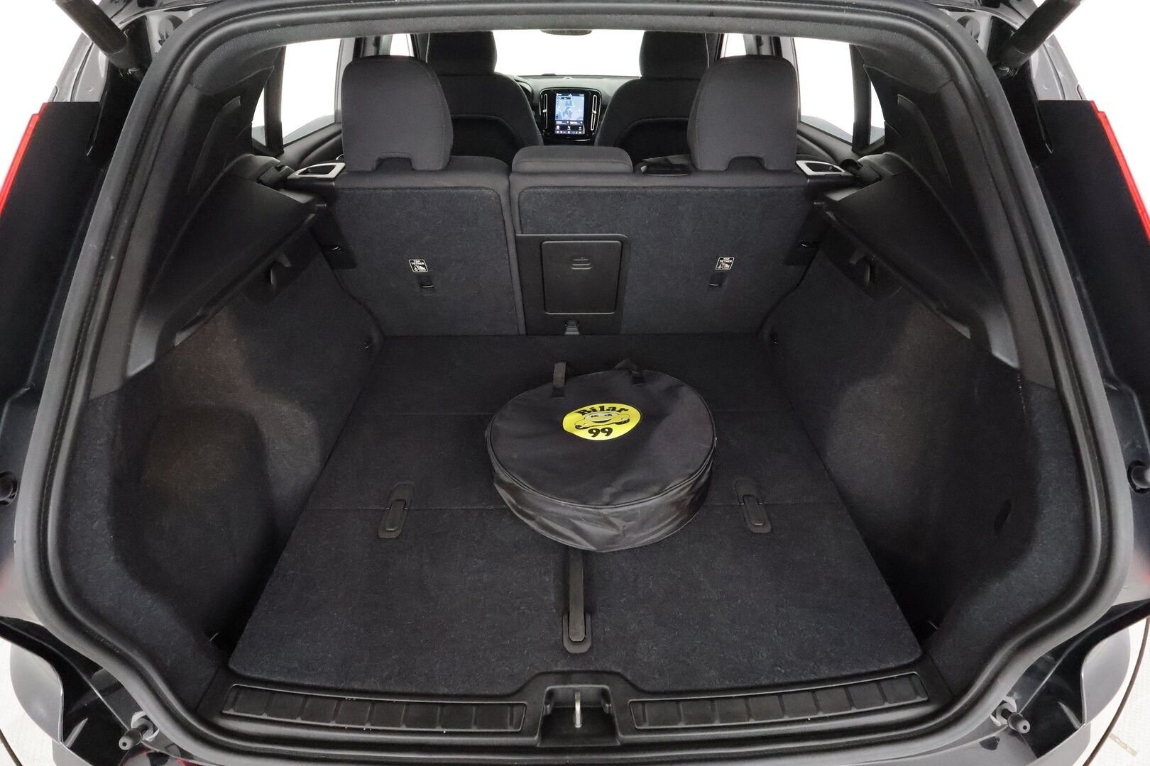 Volvo XC40 2023 Recharge Single Plus aut * ILP / ACC / LED / P.kamera / Sportpenkki Muistilla / Navi / Kaistavahti * - 1-om Suomi-auto / Kahdet renkaat aluvanteilla / Merkkihuollettu - HULLUT AVAJAISHULINAT KORKOTARJOUS 3,29 %