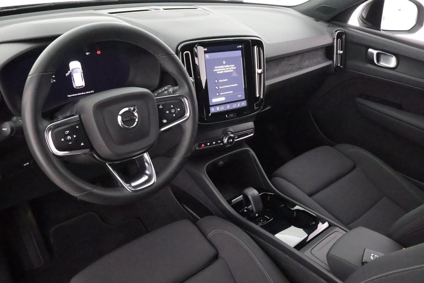 Volvo XC40 2023 Recharge Single Plus aut * ILP / ACC / LED / P.kamera / Sportpenkki Muistilla / Navi / Kaistavahti * - 1-om Suomi-auto / Kahdet renkaat aluvanteilla / Merkkihuollettu - HULLUT AVAJAISHULINAT KORKOTARJOUS 3,29 %