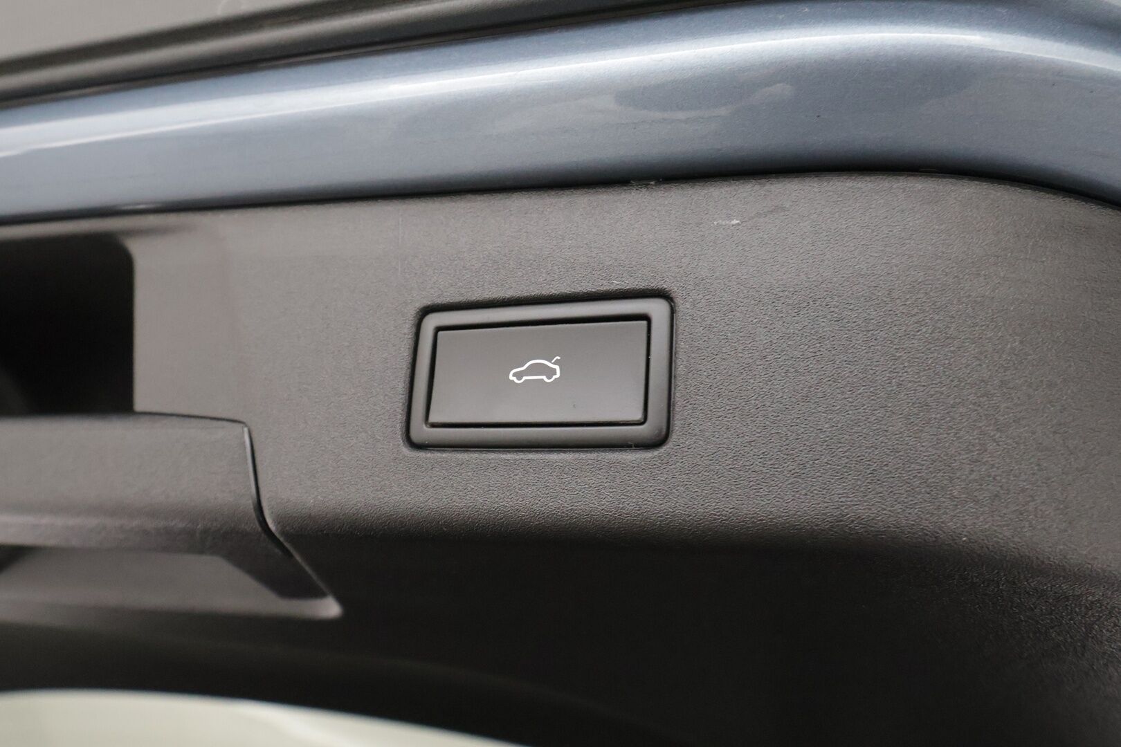 Volkswagen ID.4 2023 GTX Dual Motor AWD, akku 77 kWh * ACC / ILP / Koukku / 360° / Lasikatto / IQ.Light / Navi / Keyless / Puolinahat * - 1.Om Suomi-auto / Kahdet renkaat aluvanteilla / Merkkihuollettu - HULLUT AVAJAISHULINAT KORKOTARJOUS 3,29 %