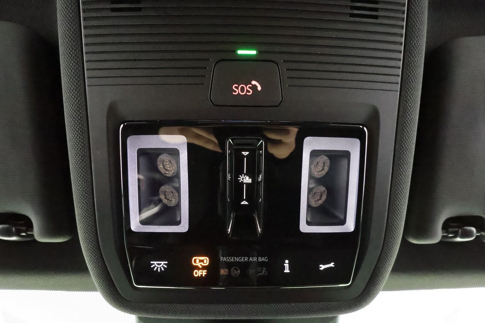 Volkswagen ID.4 2023 GTX Dual Motor AWD, akku 77 kWh * ACC / ILP / Koukku / 360° / Lasikatto / IQ.Light / Navi / Keyless / Puolinahat * - 1.Om Suomi-auto / Kahdet renkaat aluvanteilla / Merkkihuollettu - HULLUT AVAJAISHULINAT KORKOTARJOUS 3,29 %