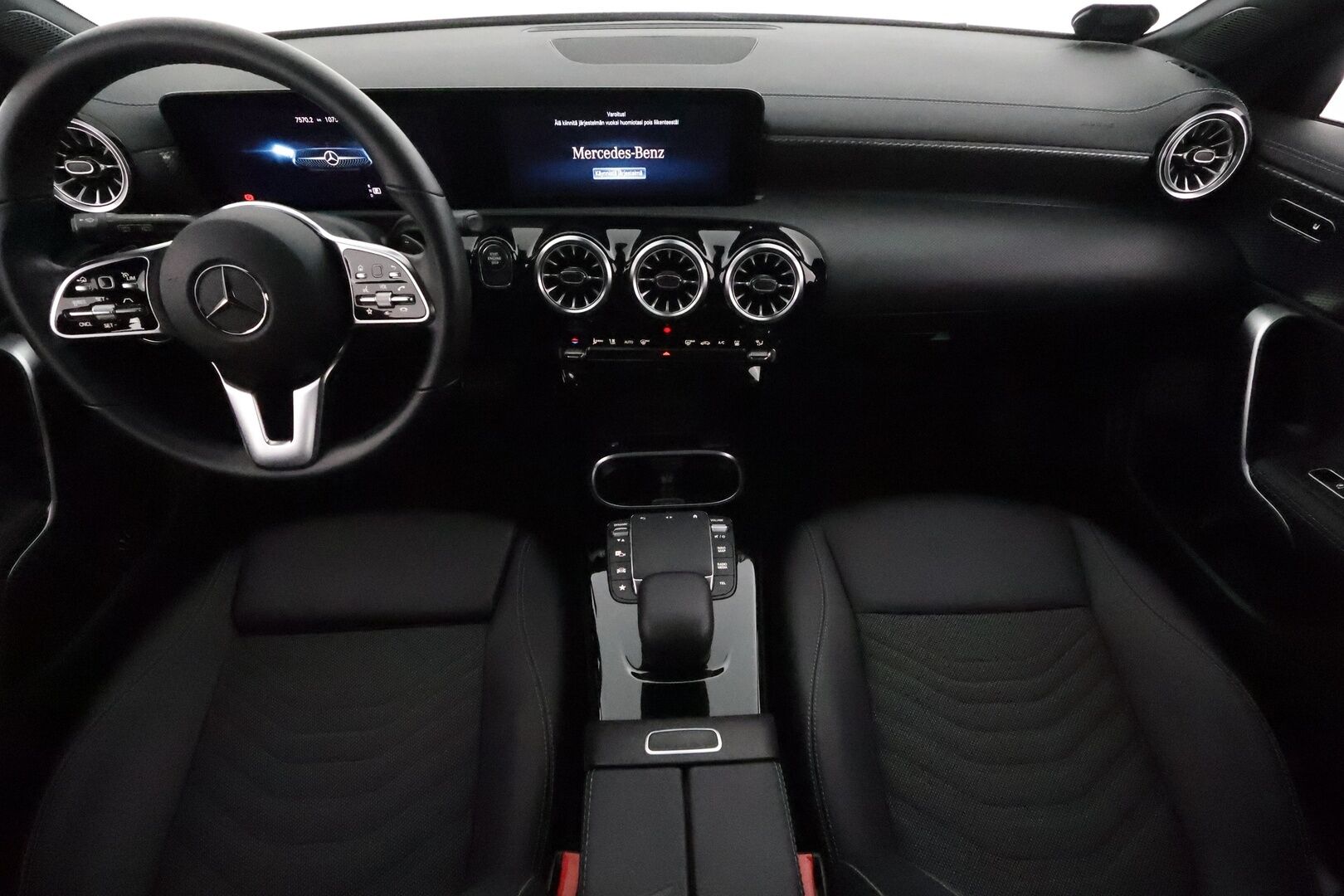 Mercedes-Benz CLA 2023 250 e A Shooting Brake Business * Widescreen / Distronic / Multibeam LED / Peruutuskamera / Navi / Sporttipenkit - 1Om Suomiauto / ALV / Comand Navi / Mercedes Me