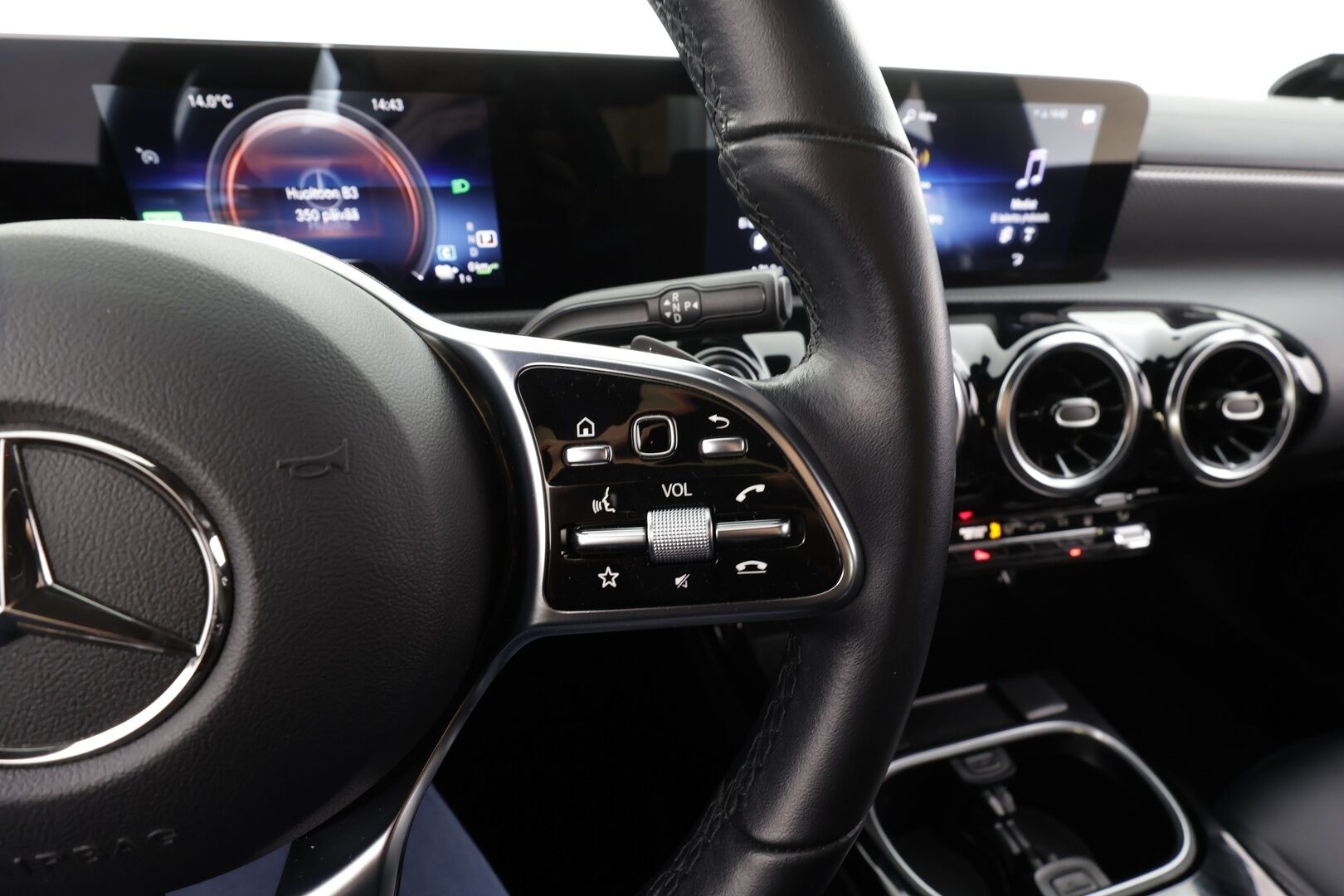 Mercedes-Benz CLA 2023 250 e A Business * 1.Om Suomi-auto / Vakkari / P.kamera / LED / Puolinahat * - 2x Renkaat ja vanteet! - HULLUT AVAJAISHULINAT KORKOTARJOUS 3,29 %