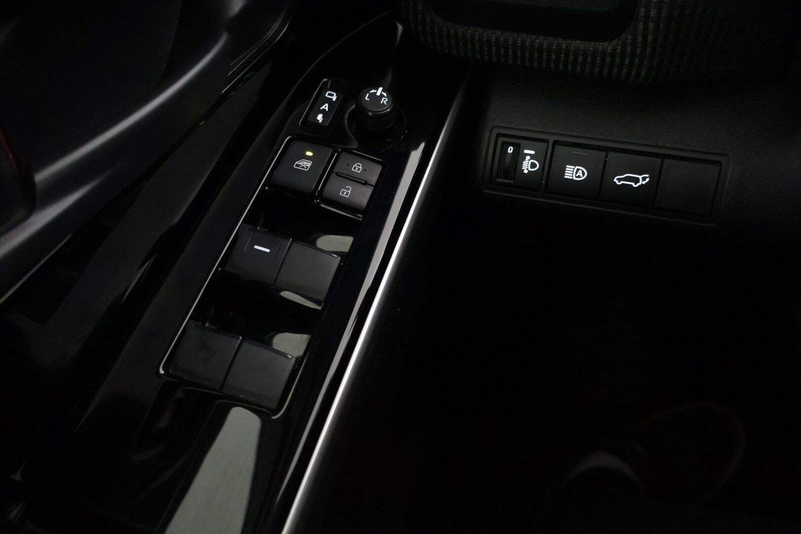 Toyota bZ4X 2023 Active * / Acc / Lta / Suomi-auto / * - Juuri saapunut! 