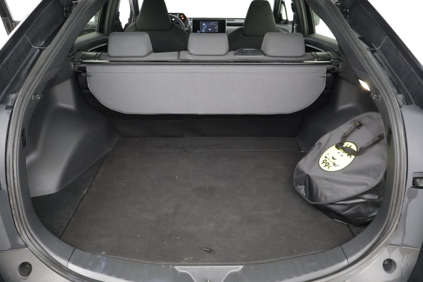 Toyota bZ4X 2023 Active * / Acc / Lta / Suomi-auto / * - Juuri saapunut! 