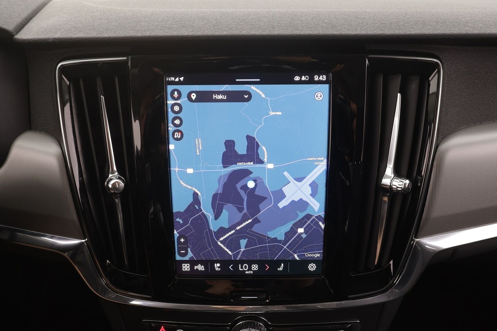 Volvo V90 2023 B4 MHEV Business Core aut - | 1-om Suomi-auto| Webasto | Koukku | ACC | LED | P.Tutka | Puolinahat | Navi | Kaistavahti | Keyless | Apple&Android | Kahdet renkaat | Merkkihuollot | 