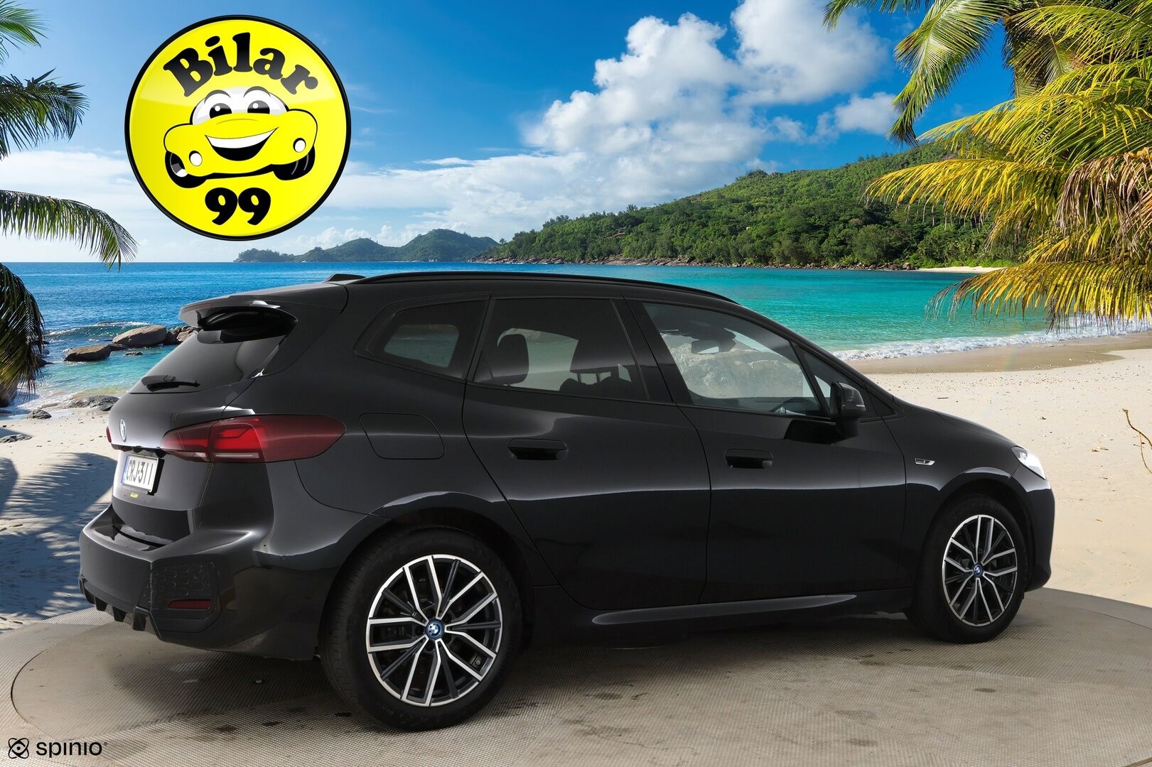 BMW 225 2023 U06 Active Tourer 225e xDrive Charged Edition M Sport / ACC/ H&K / Widescreen / P-kamera / - 3,99 % KORKOTARJOUS TÄHÄN AUTOON 21.9. ASTI! - 1-om Suomi-auto / Tehtaan vetokoukku / Merkkiliikkeen huoltohistoria / 2x BMW aluvanteet / 
