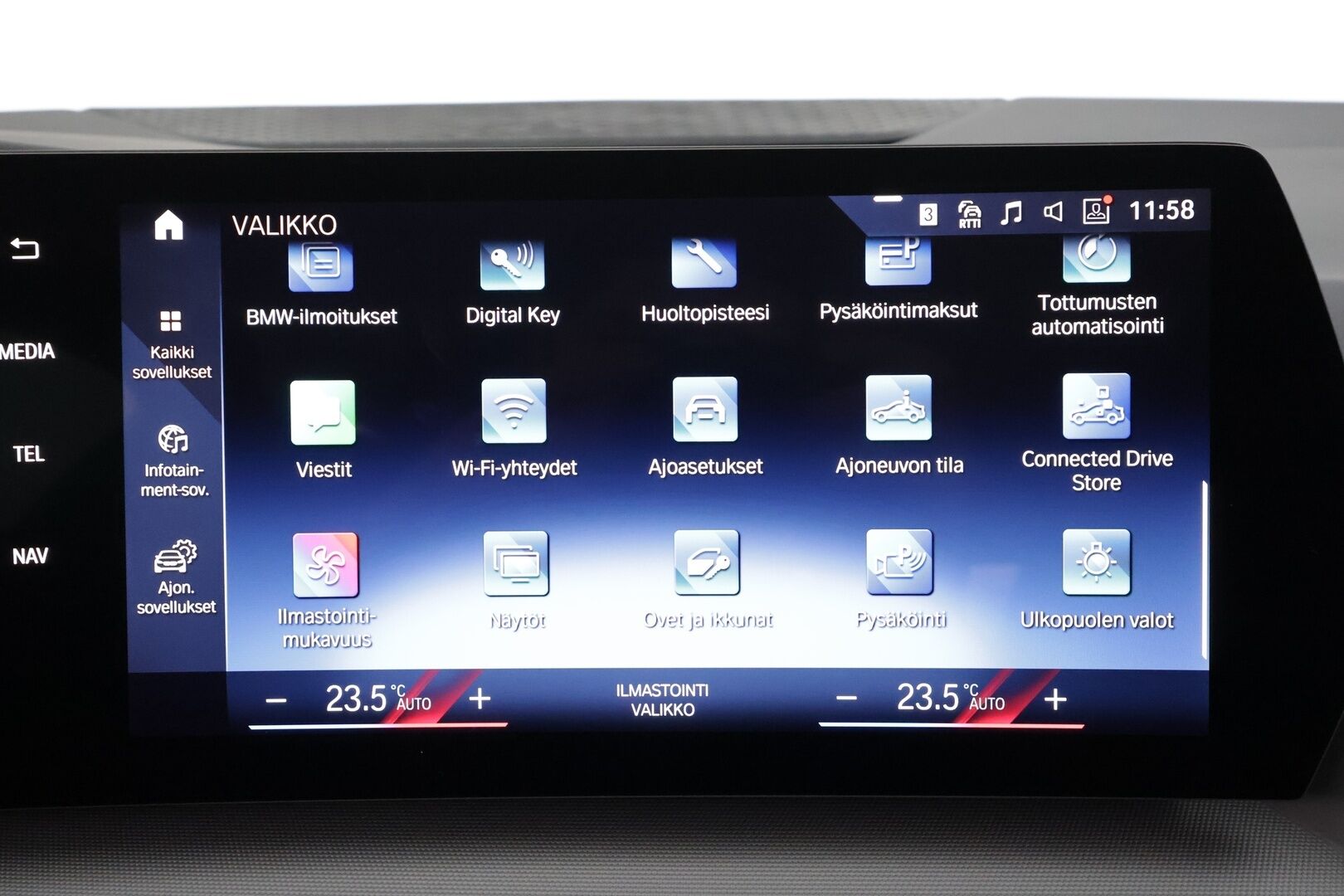 BMW 225 2023 U06 Active Tourer 225e xDrive Charged Edition * ACC / H&K / Comfort Access / P.kamera / Adapt.LED / Navi * - 1.Om Suomi-auto / Akku kuntotarkistettu / Kahdet renkaat aluvanteilla / - HULLUT AVAJAISHULINAT KORKOTARJOUS 3,29 %