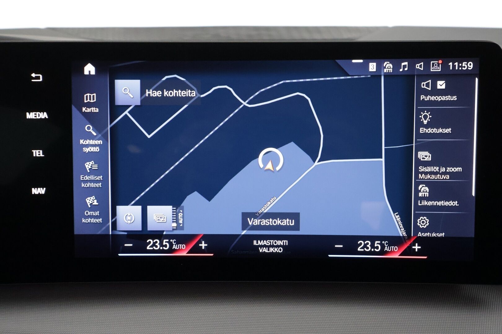 BMW 225 2023 U06 Active Tourer 225e xDrive Charged Edition * ACC / H&K / Comfort Access / P.kamera / Adapt.LED / Navi * - 1.Om Suomi-auto / Kahdet renkaat aluvanteilla - HULLU BLACKWEEK KORKOTARJOUS 2,49%