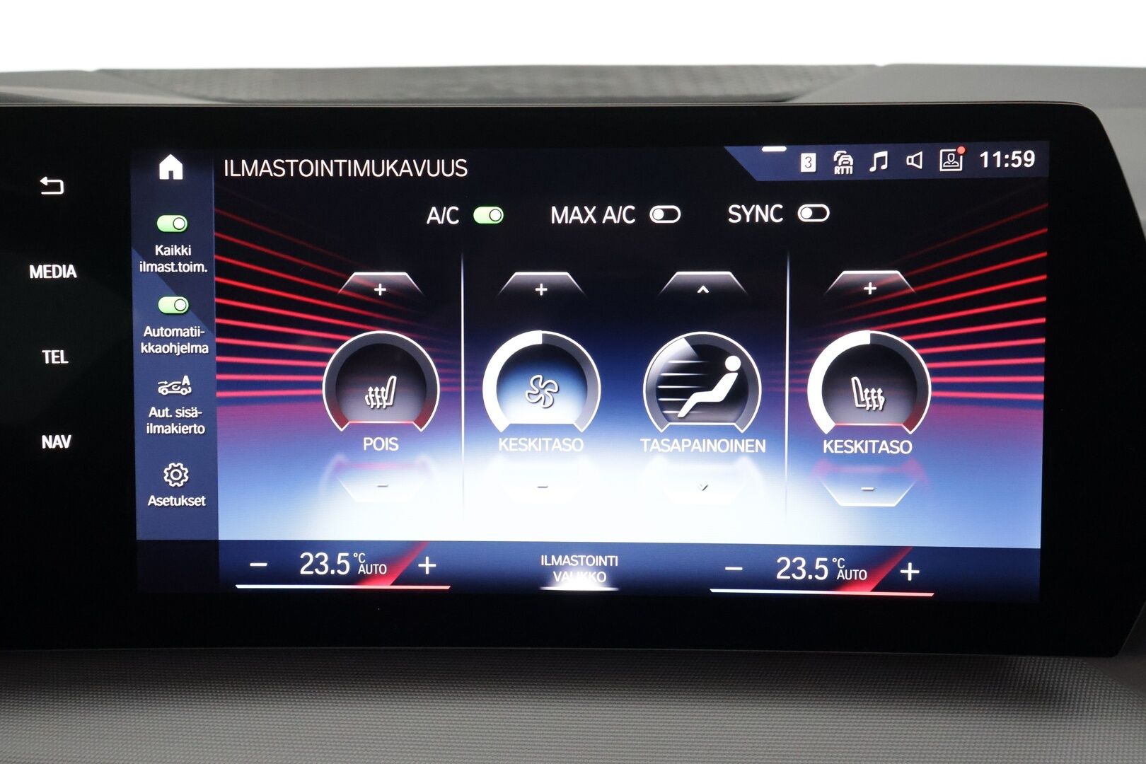 BMW 225 2023 U06 Active Tourer 225e xDrive Charged Edition * ACC / H&K / Comfort Access / P.kamera / Adapt.LED / Navi * - 1.Om Suomi-auto / Akku kuntotarkistettu / Kahdet renkaat aluvanteilla /