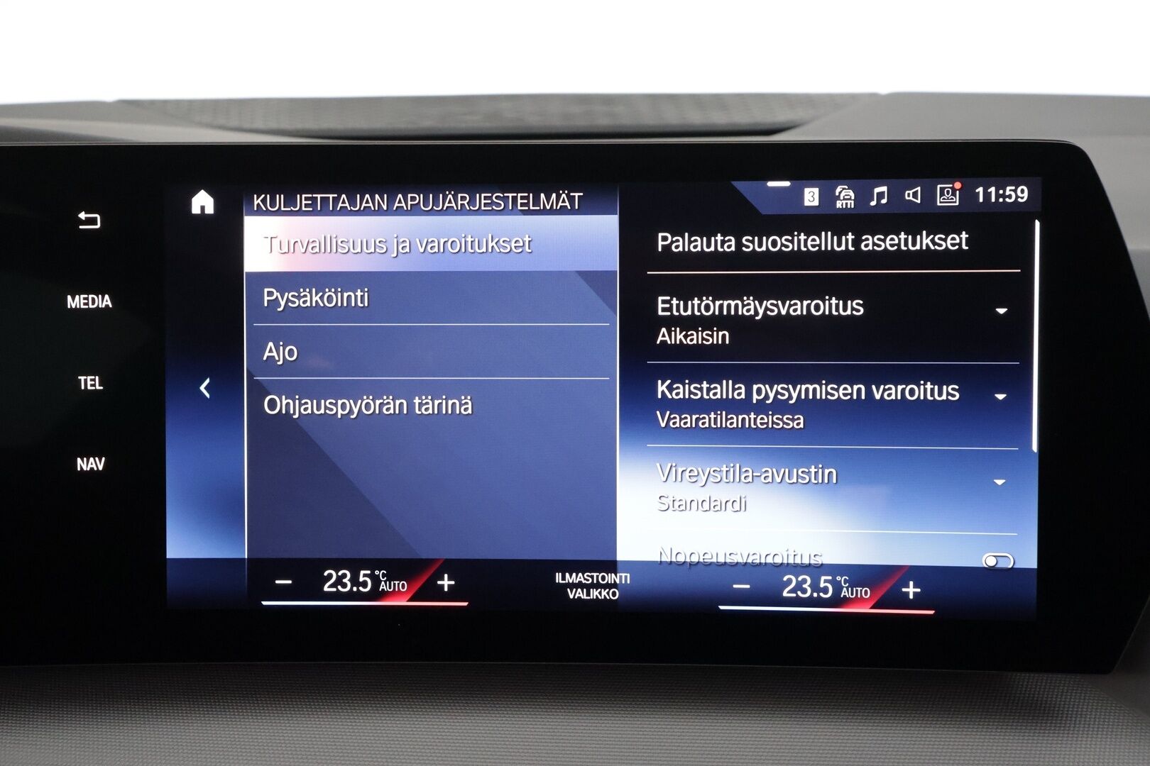 BMW 225 2023 U06 Active Tourer 225e xDrive Charged Edition * ACC / H&K / Comfort Access / P.kamera / Adapt.LED / Navi * - 1.Om Suomi-auto / Kahdet renkaat aluvanteilla - HULLU BLACKWEEK KORKOTARJOUS 2,49%