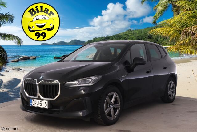 BMW 225 2023