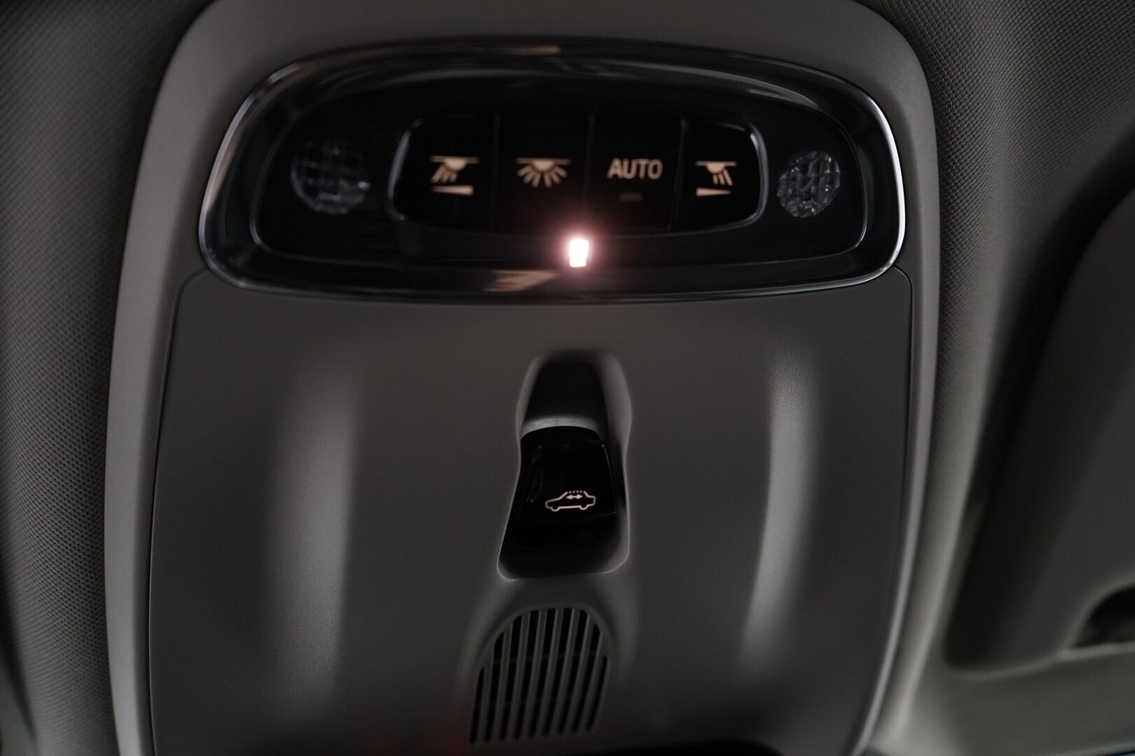 Volvo S60 2021 T8 Recharge AWD Inscription Business *360-kamera / ACC / HUD / Panorama / H&K / Pilot Assist / Koukku / Nahat muistilla* - 3,99 % KORKOTARJOUS TÄHÄN AUTOON - 31.5. ASTI! - Merkkihuollettu / Viimeisin huolto 3/2025 / Kahdet vanteet / Super-varusteet 