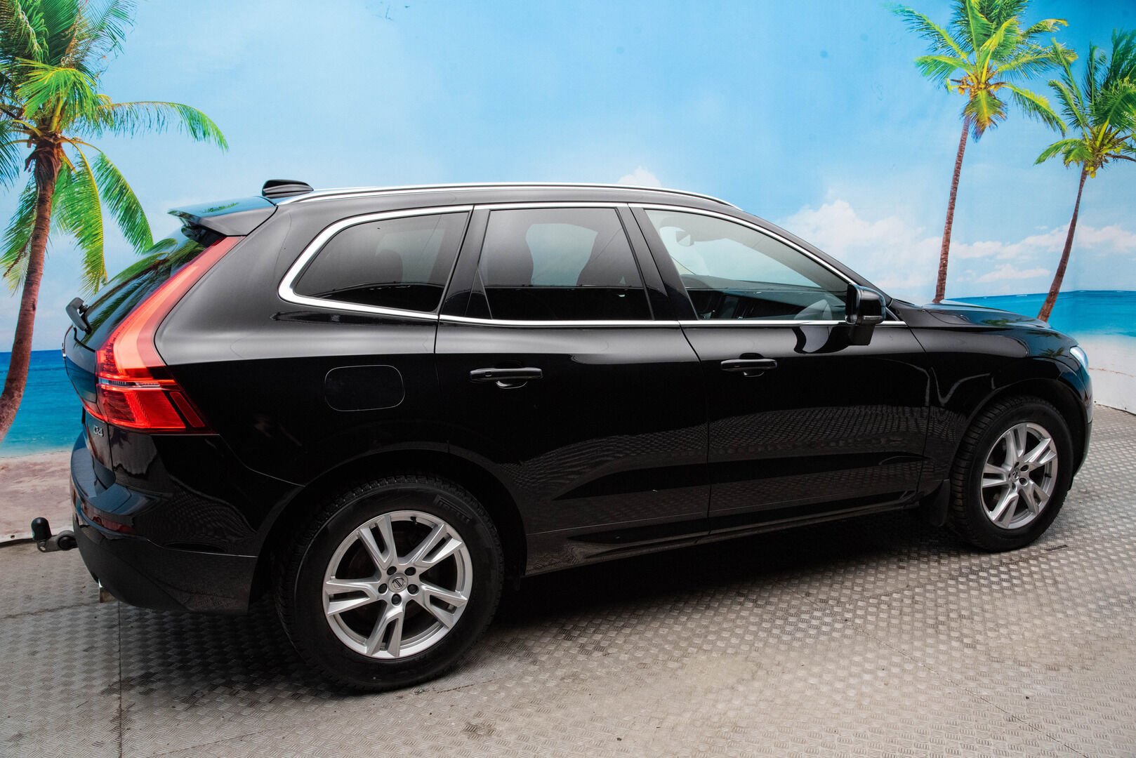 Volvo XC60 2019 D4 aut Momentum Advanced - Tulossa myyntiin! 