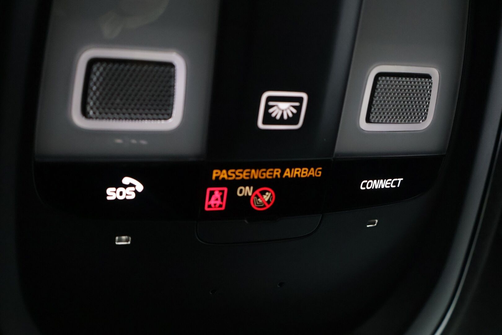 POLESTAR 2 2021 Launch Edition, 300kW, 78kWh *Pilot Plus / Vetokoukku / 360-kamera / Harman&Kardon* - *Juuri huollettu 9/25 / 2x Renkaat alumiinivantein / 20" vanteet kesäksi ja talveksi 19" / Panorama*