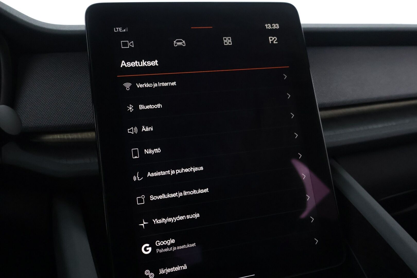 POLESTAR 2 2021 Launch Edition, 300kW, 78kWh *Pilot Plus / Vetokoukku / 360-kamera / Harman&Kardon* - *Juuri huollettu 9/25 / 2x Renkaat alumiinivantein / 20" vanteet kesäksi ja talveksi 19" / Panorama*