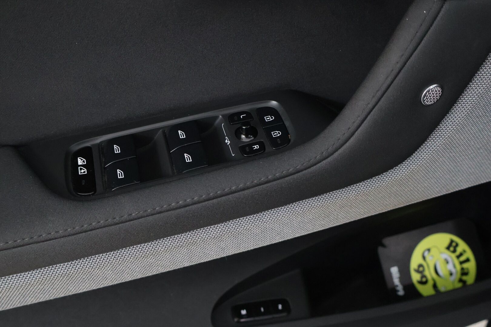 POLESTAR 2 2021 Launch Edition, 300kW, 78kWh *Pilot Plus / Vetokoukku / 360-kamera / Harman&Kardon* - *Juuri huollettu 9/25 / 2x Renkaat alumiinivantein / 20" vanteet kesäksi ja talveksi 19" / Panorama*