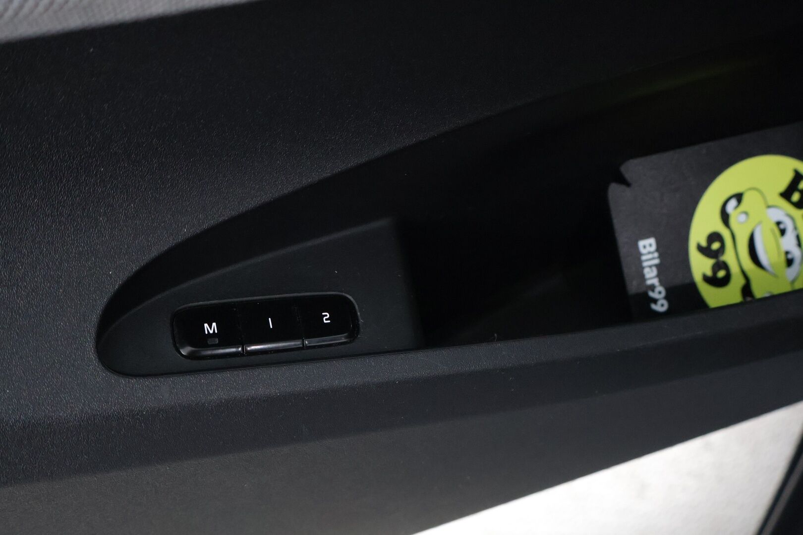 POLESTAR 2 2021 Launch Edition, 300kW, 78kWh *Pilot Plus / Vetokoukku / 360-kamera / Harman&Kardon* - *Juuri huollettu 9/25 / 2x Renkaat alumiinivantein / 20" vanteet kesäksi ja talveksi 19" / Panorama*