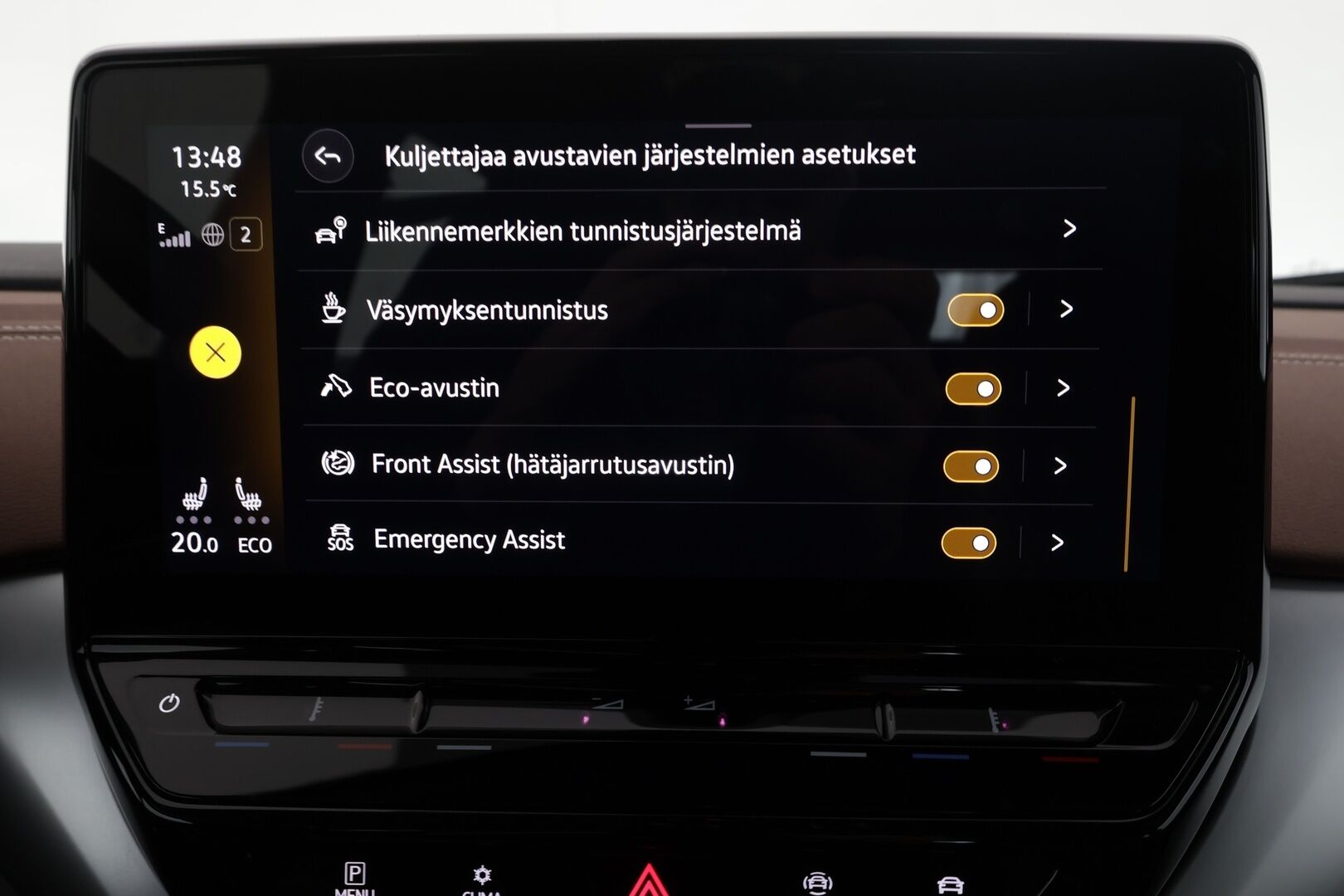 Volkswagen ID.4 2023 Pro 128 kW, akku 77 kWh - | ACC | ILP | Nahka-alcantara | 360° | Travel Assist | Side Assist | Lämm. ratti | Lämm. tuulilasi | Sähk. takaluukku | 2x renkaat vanteineen |
