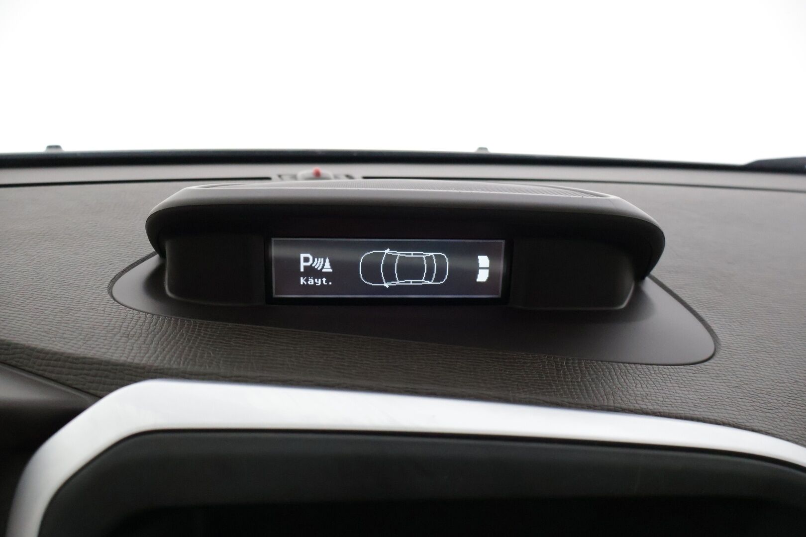 Volvo XC60 2011 D5 AWD Summum aut * Webasto / Kuskin Istuin Muistilla / Kessy / Koukku / Bluetooth / P.Tutkat * - * Kovilla varusteilla ja hyvällä pidolla ollut yksilö kaksilla asiallisilla renkailla ja vanteilla! * - HULLUT VÄLIPÄIVÄT KORKOTARJOUS 2,49%