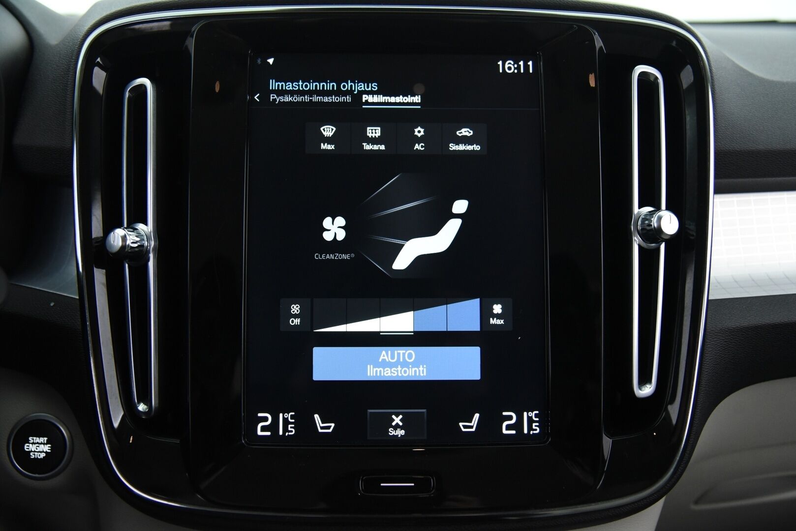 Volvo XC40 2020 T5 Twin Engine Business aut / Webasto / P-kamera / Vaaleat nahat / Vakkari / LED - BLIS / Jakopää vaihdettu / 2x renkaat / 