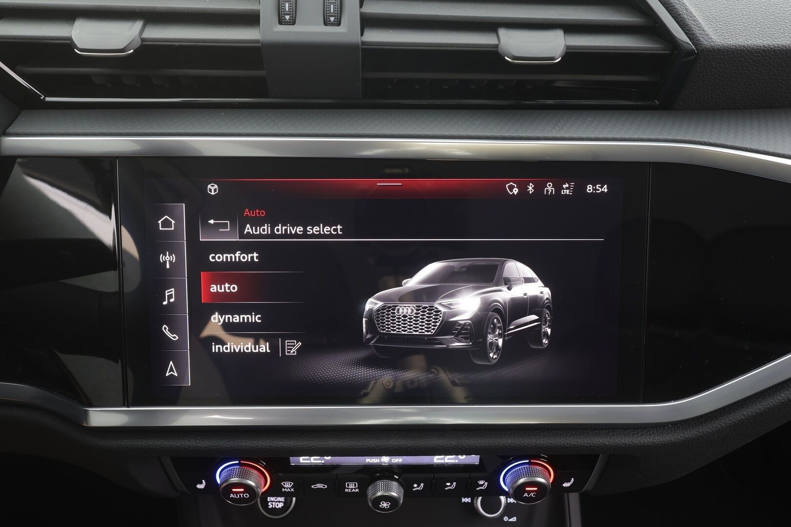Audi Q3 2023 Sportback Progress 45 TFSI e 180 kW S tronic - | ACC | Koukku | Digimittaristo | Sporttipenkit | P.kamera | LED | Keyless | Sähk. takaluukku | Apple & Android | Merkkihuollot | 1-om suomiauto |