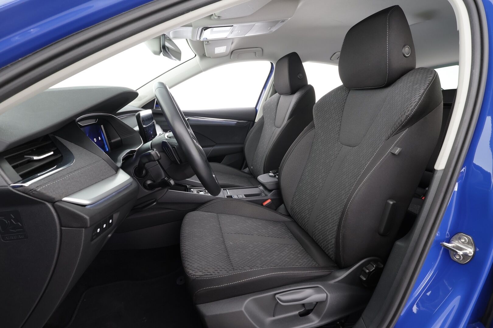 Skoda Octavia 2024 1.5 TSI Style Nordic Edition eTEC DSG Autom. - | Webasto | Koukku | ACC | Matrix-LED | P.Kamera | Navi | Kaistavahti | Keyless | 1-om Suomi-auto | Kahdet renkaat | 