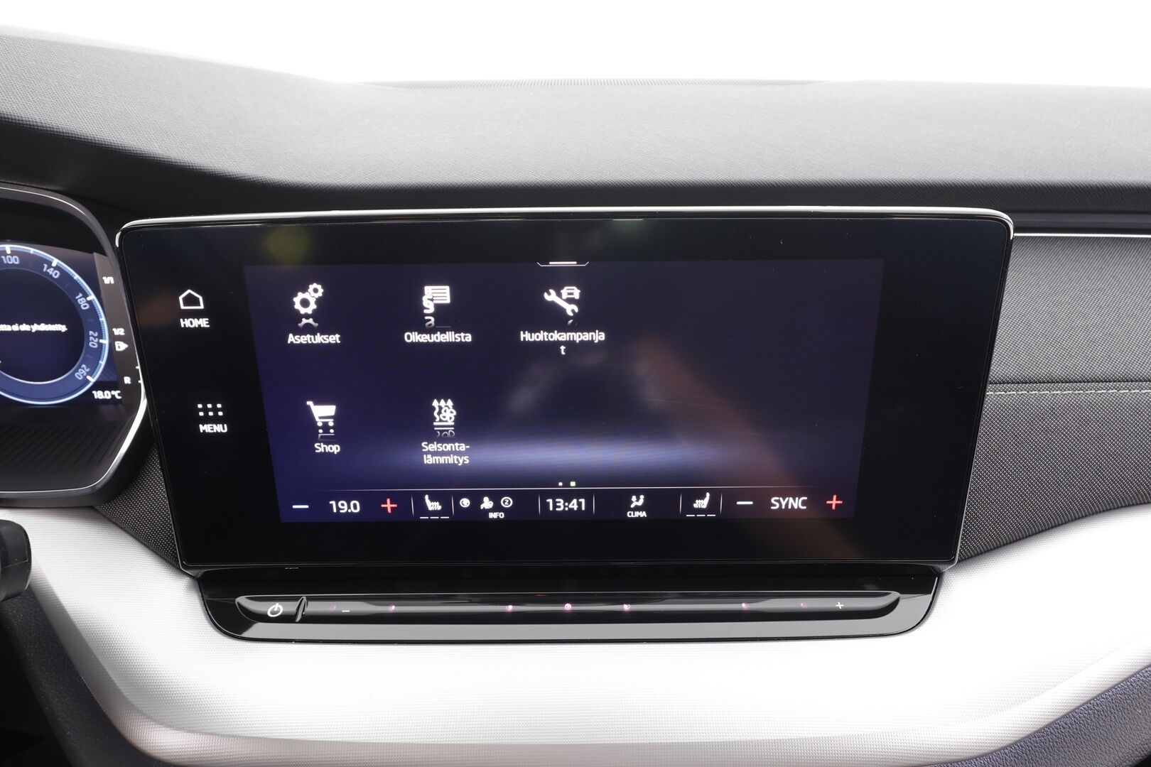 Skoda Octavia 2024 1.5 TSI Style Nordic Edition eTEC DSG Autom. - | Webasto | Koukku | ACC | Matrix-LED | P.Kamera | Navi | Kaistavahti | Keyless | 1-om Suomi-auto | Kahdet renkaat | 