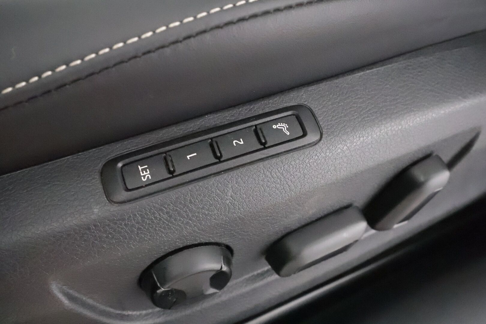 Skoda Superb 2024 Combi 1.4 TSI PHEV L&K iV BusinessLine DSG Autom. - | ACC | Webasto | Canton | Matrix | Ilmastoidut muistipenkit | Panorama | 360° | Digimittaristo | Lämm. ratti | Keyless | 1-om suomiauto | ALV | 