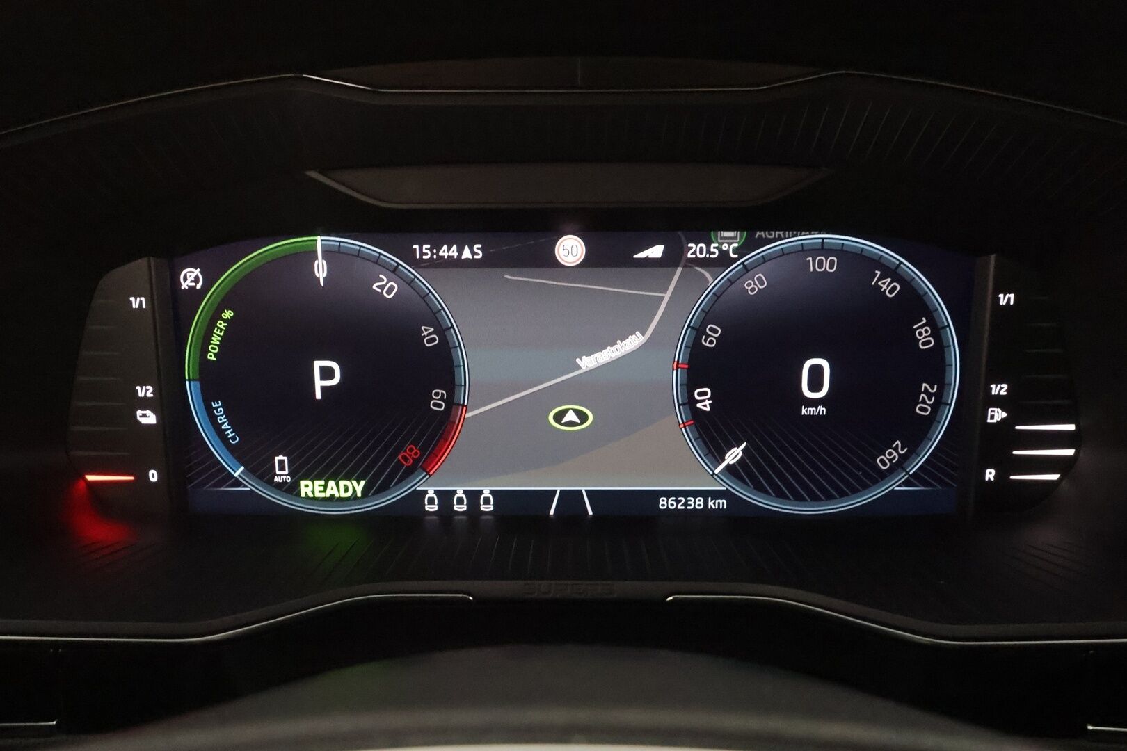 Skoda Superb 2024 Combi 1.4 TSI PHEV L&K iV BusinessLine DSG Autom. - | ACC | Webasto | Canton | Matrix | Ilmastoidut muistipenkit | Panorama | 360° | Digimittaristo | Lämm. ratti | Keyless | 1-om suomiauto | ALV | 
