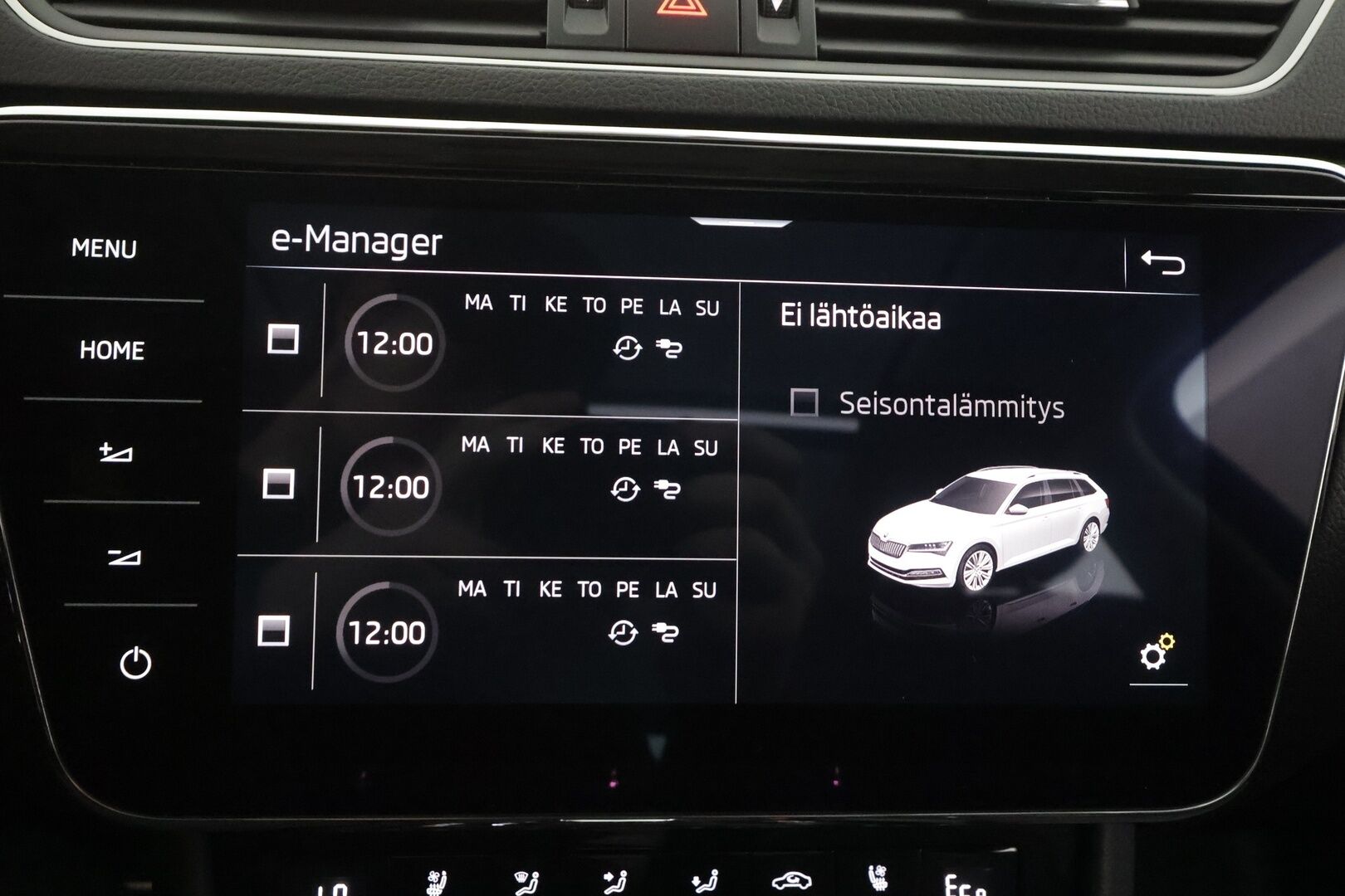Skoda Superb 2024 Combi 1.4 TSI PHEV L&K iV BusinessLine DSG Autom. - | ACC | Webasto | Canton | Matrix | Ilmastoidut muistipenkit | Panorama | 360° | Digimittaristo | Lämm. ratti | Keyless | 1-om suomiauto | ALV | 